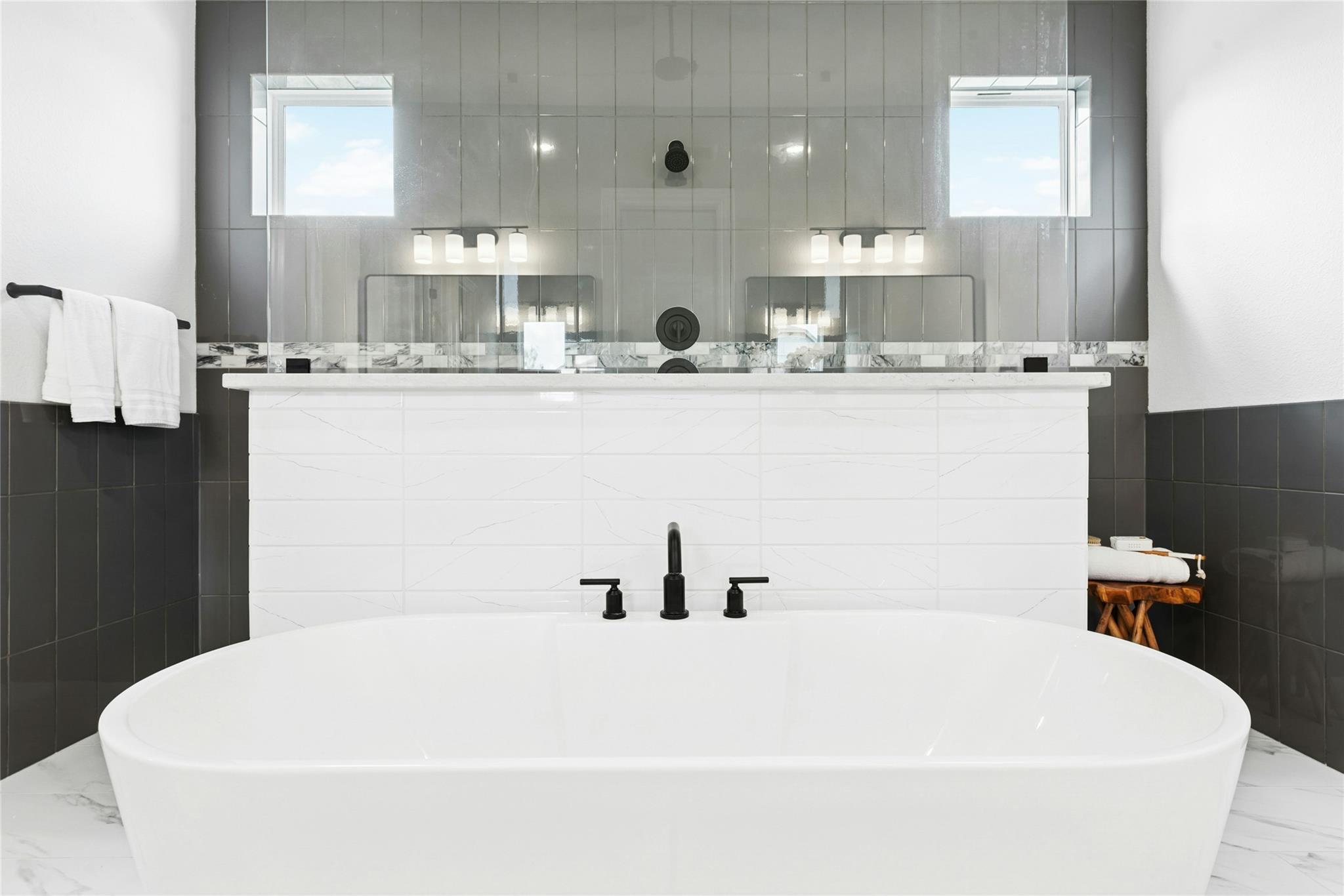 185 Pecos St, Cedar Creek, TX 78612