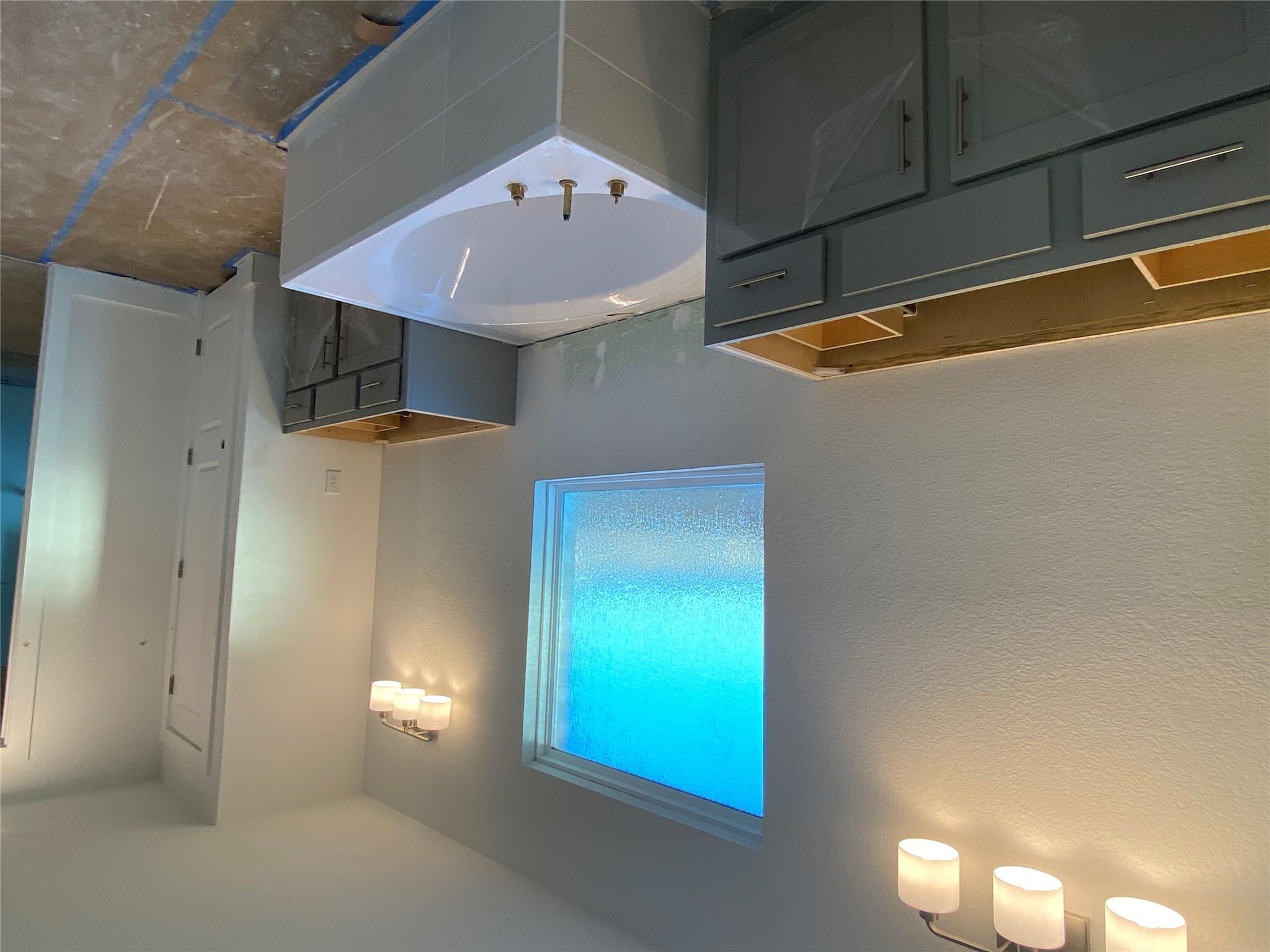 2217 Sarabanda St, Round Rock, TX 78681