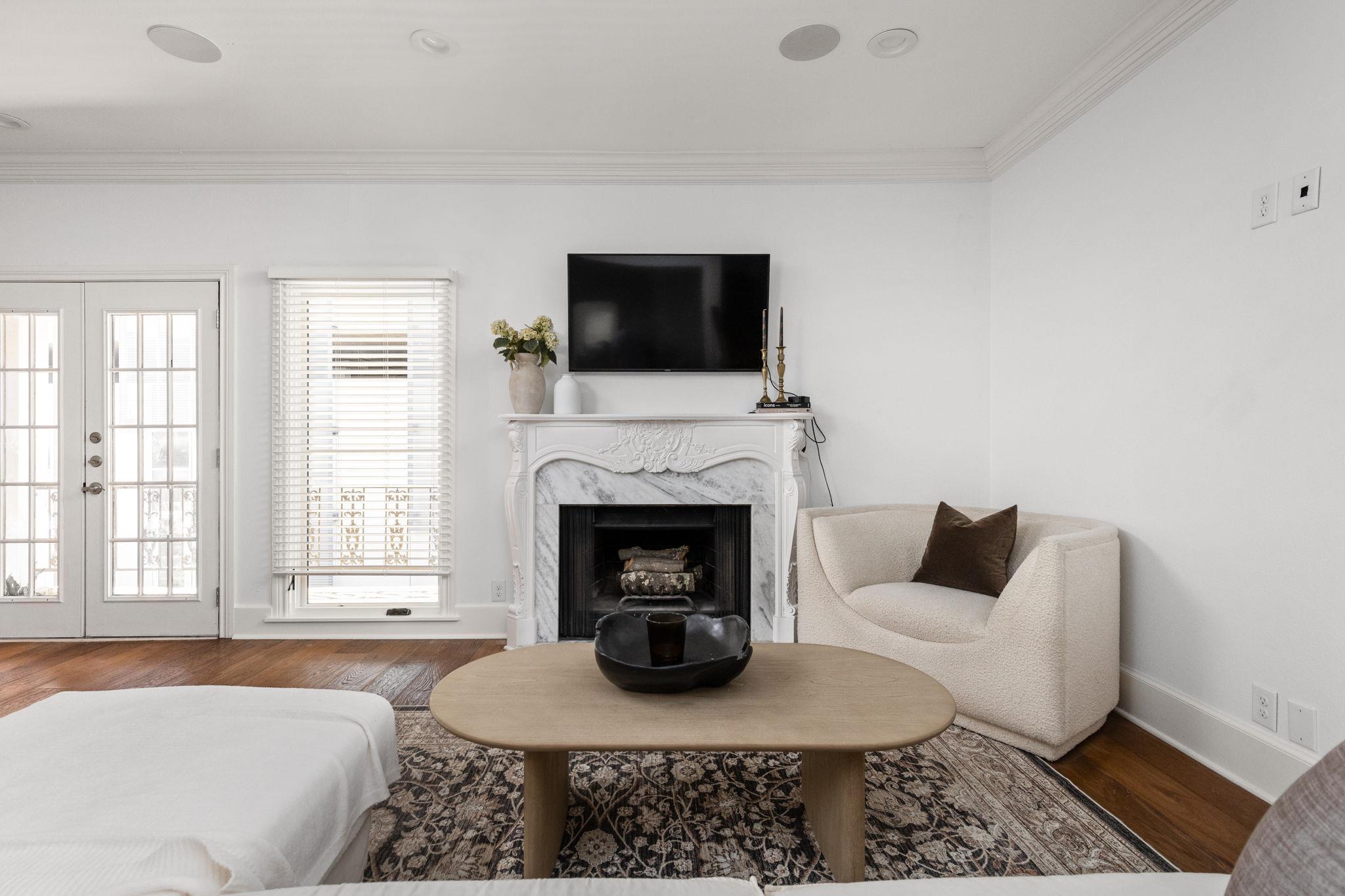 706 West Ave # C, Austin, TX 78701