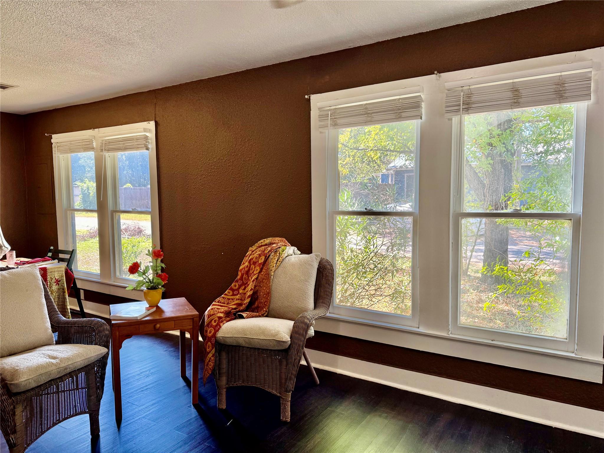 515 N Lampasas St, Bertram, TX 78605