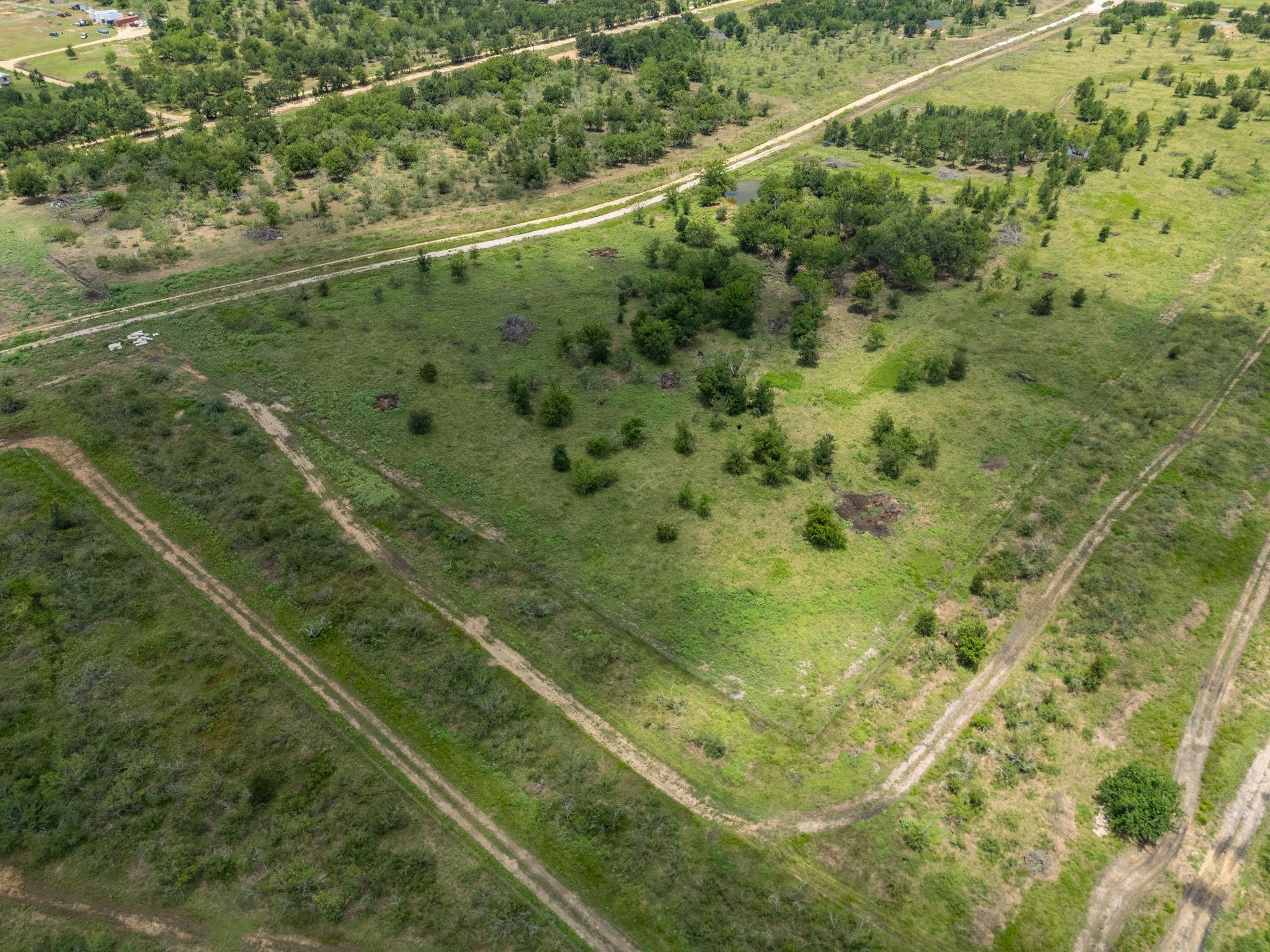 3280 County Road 466 Rd, Elgin, TX 78621