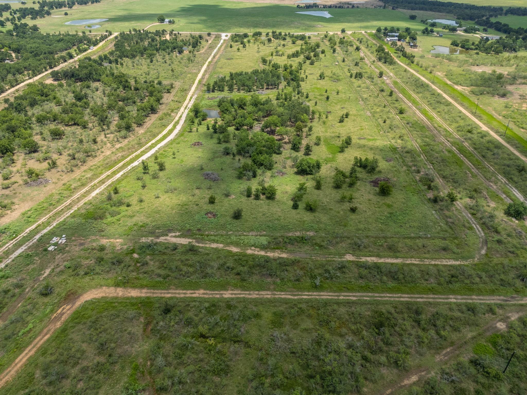 3280 County Road 466 Rd, Elgin, TX 78621