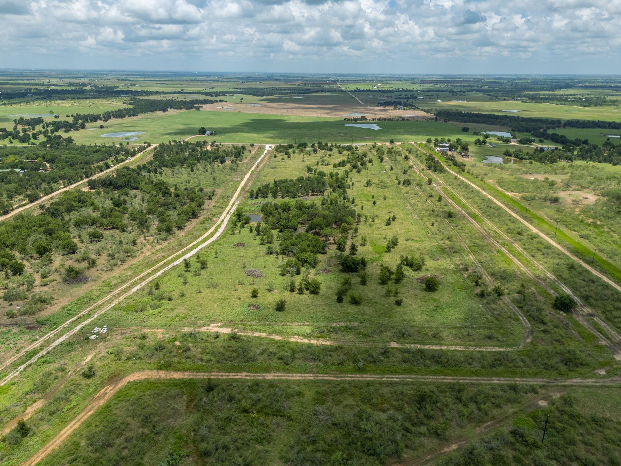 3280 County Road 466 Rd, Elgin, TX 78621