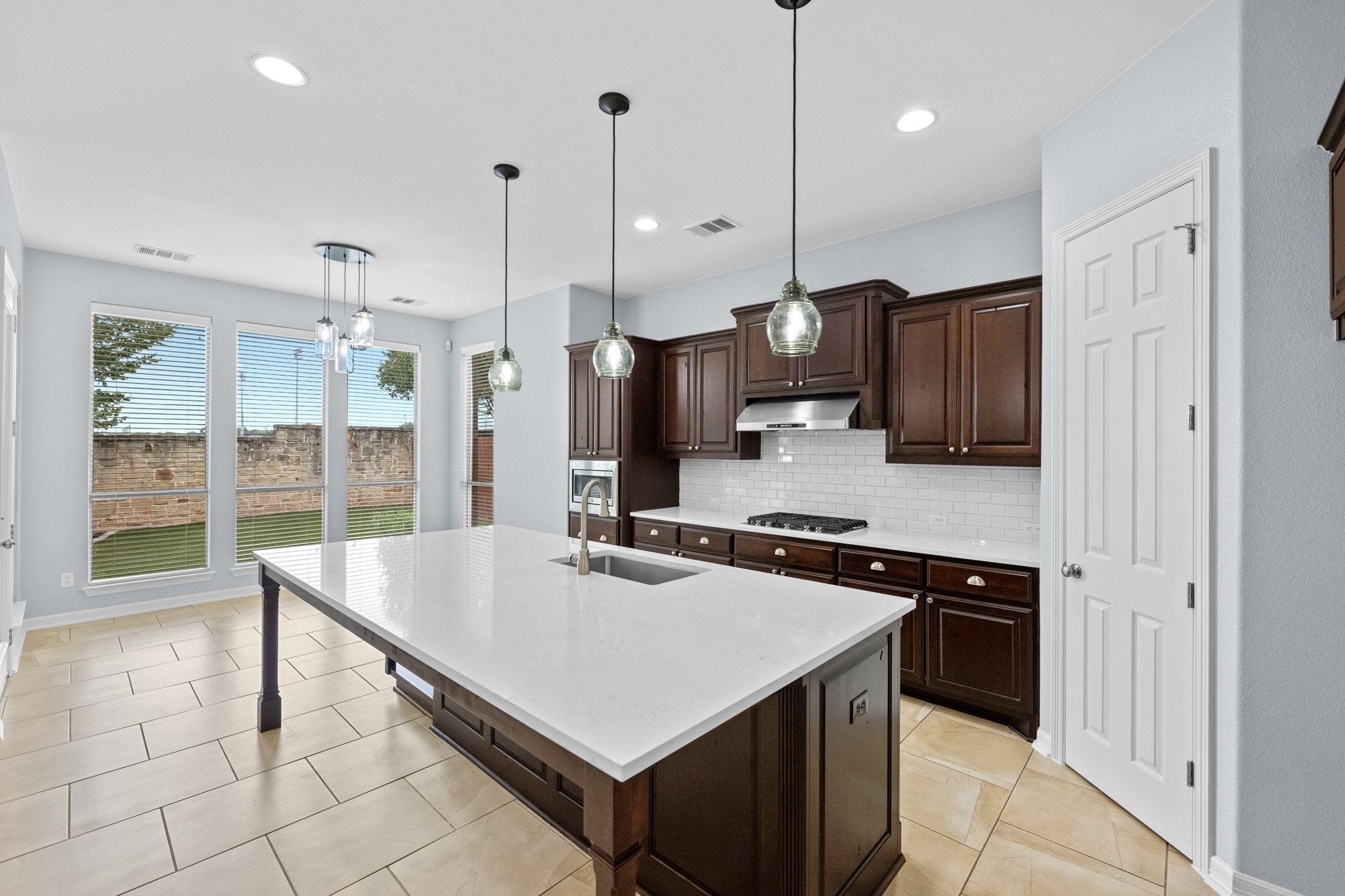 3583 Alexandrite Way, Round Rock, TX 78681