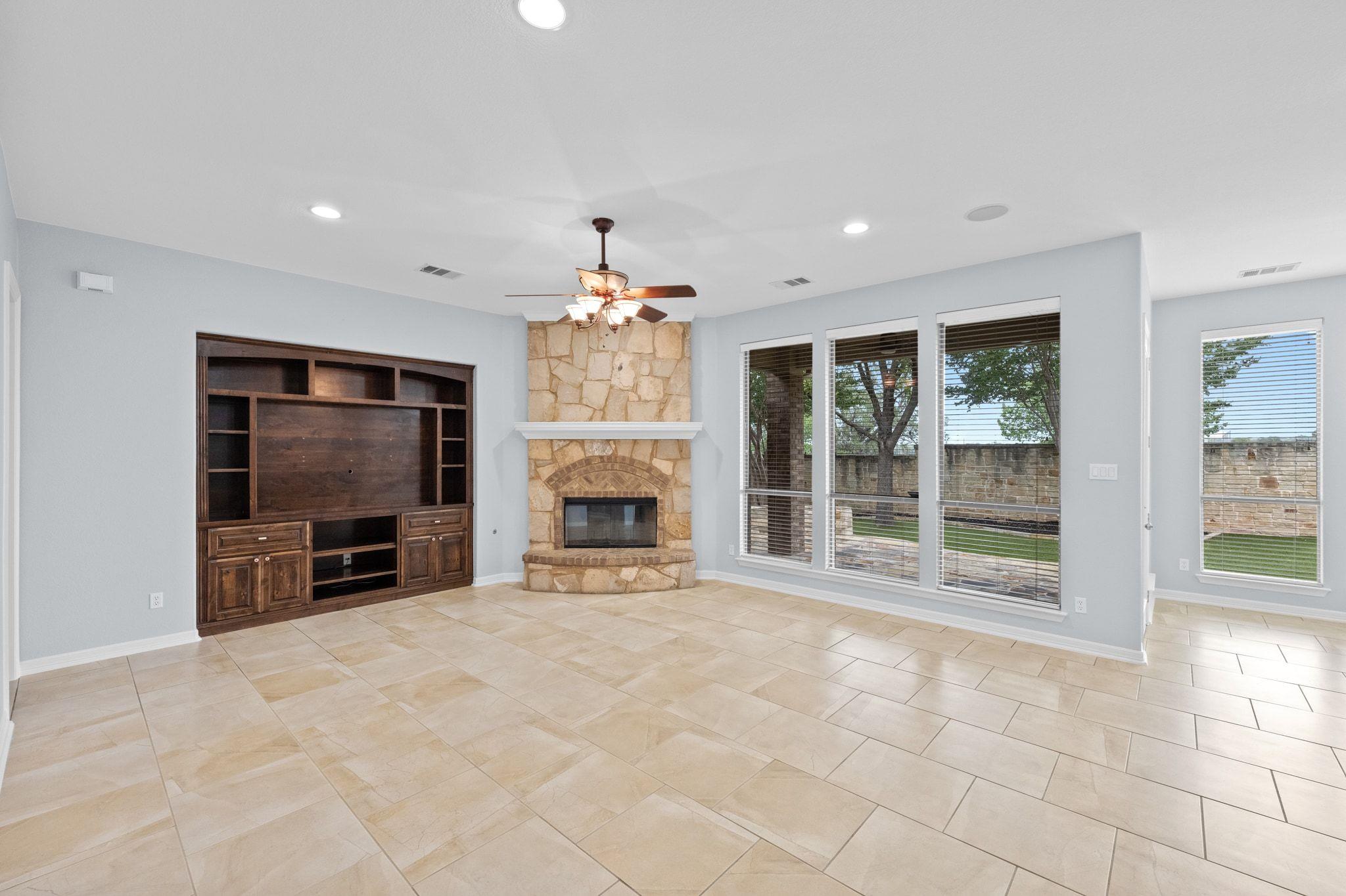 3583 Alexandrite Way, Round Rock, TX 78681