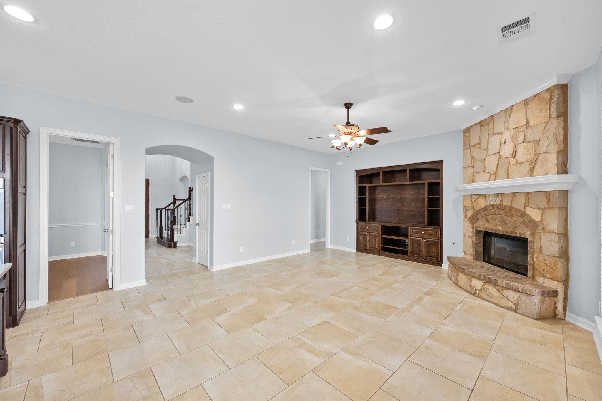 3583 Alexandrite Way, Round Rock, TX 78681