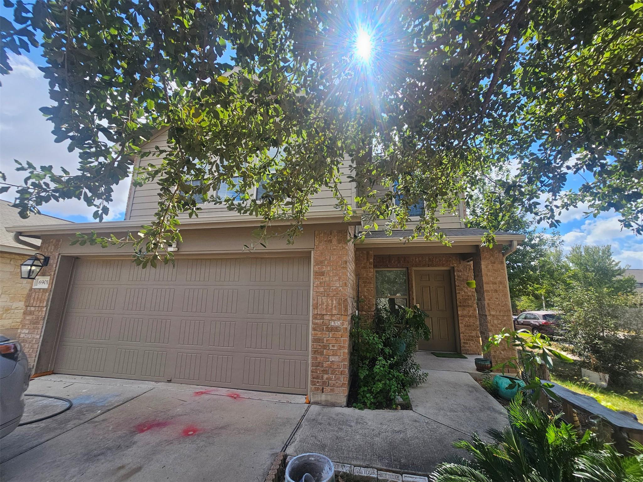 6901 Crestone Rd, Austin, TX 78744