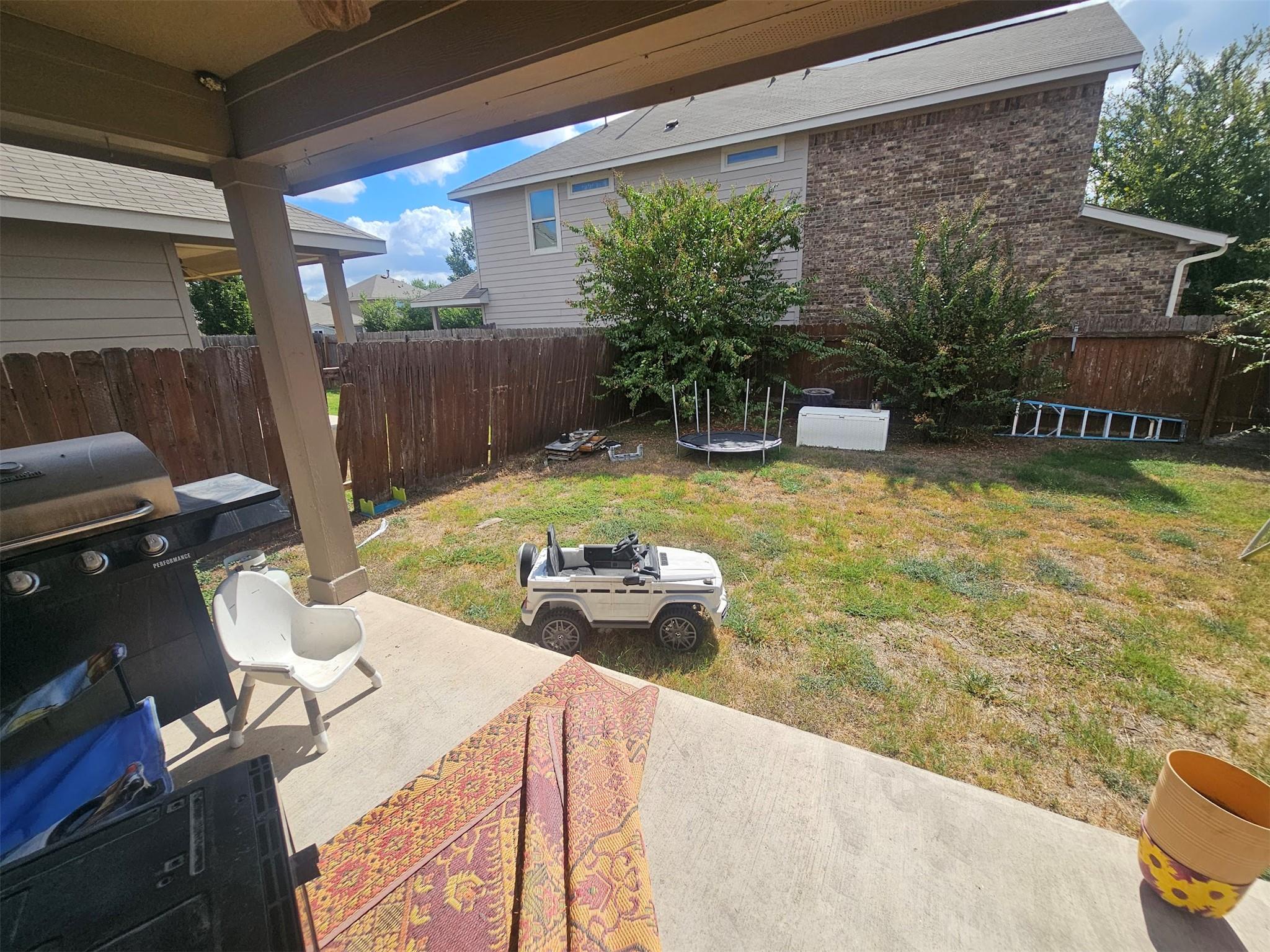 6901 Crestone Rd, Austin, TX 78744