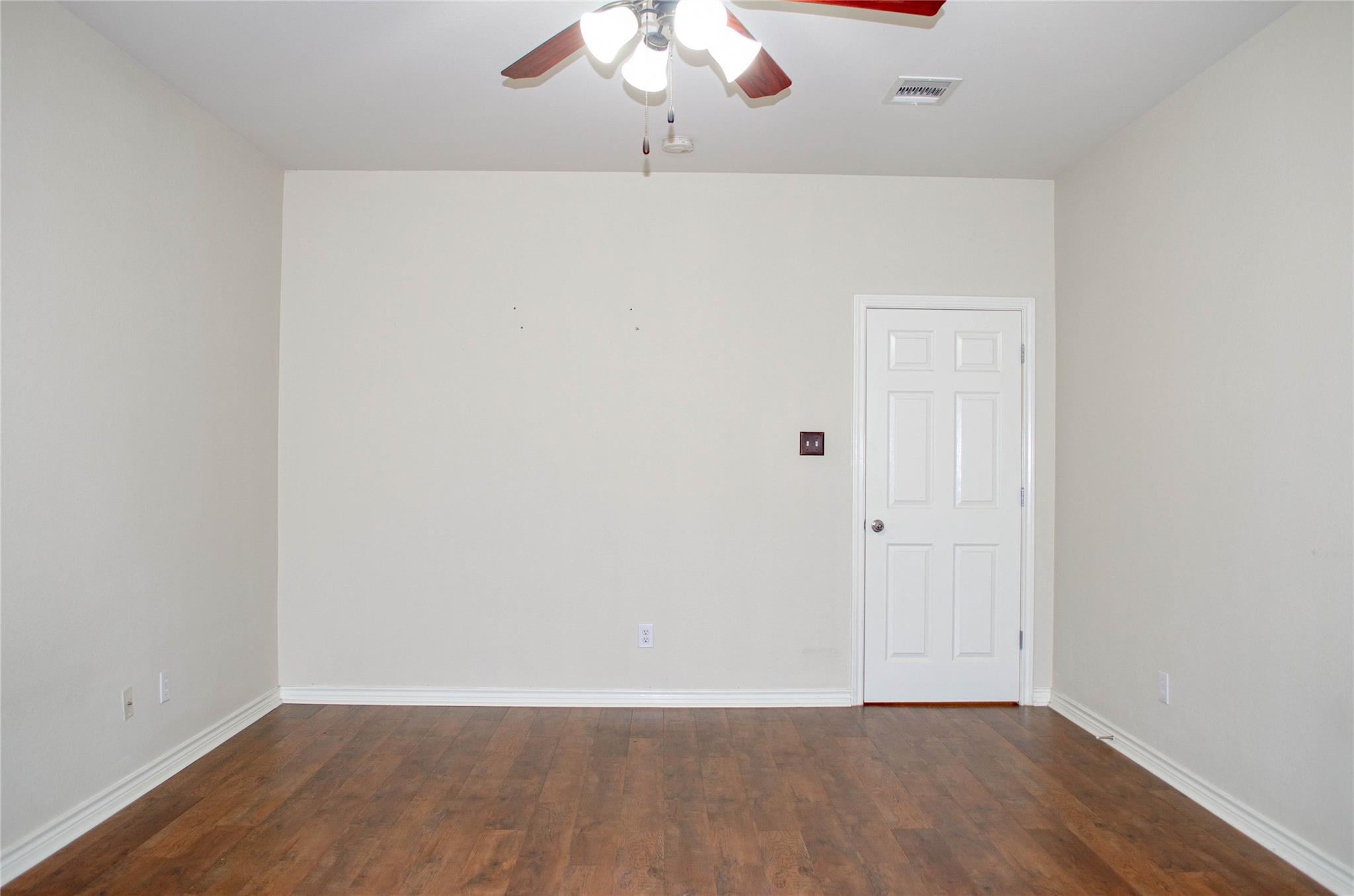 120 Fred Couples Dr, Round Rock, TX 78664