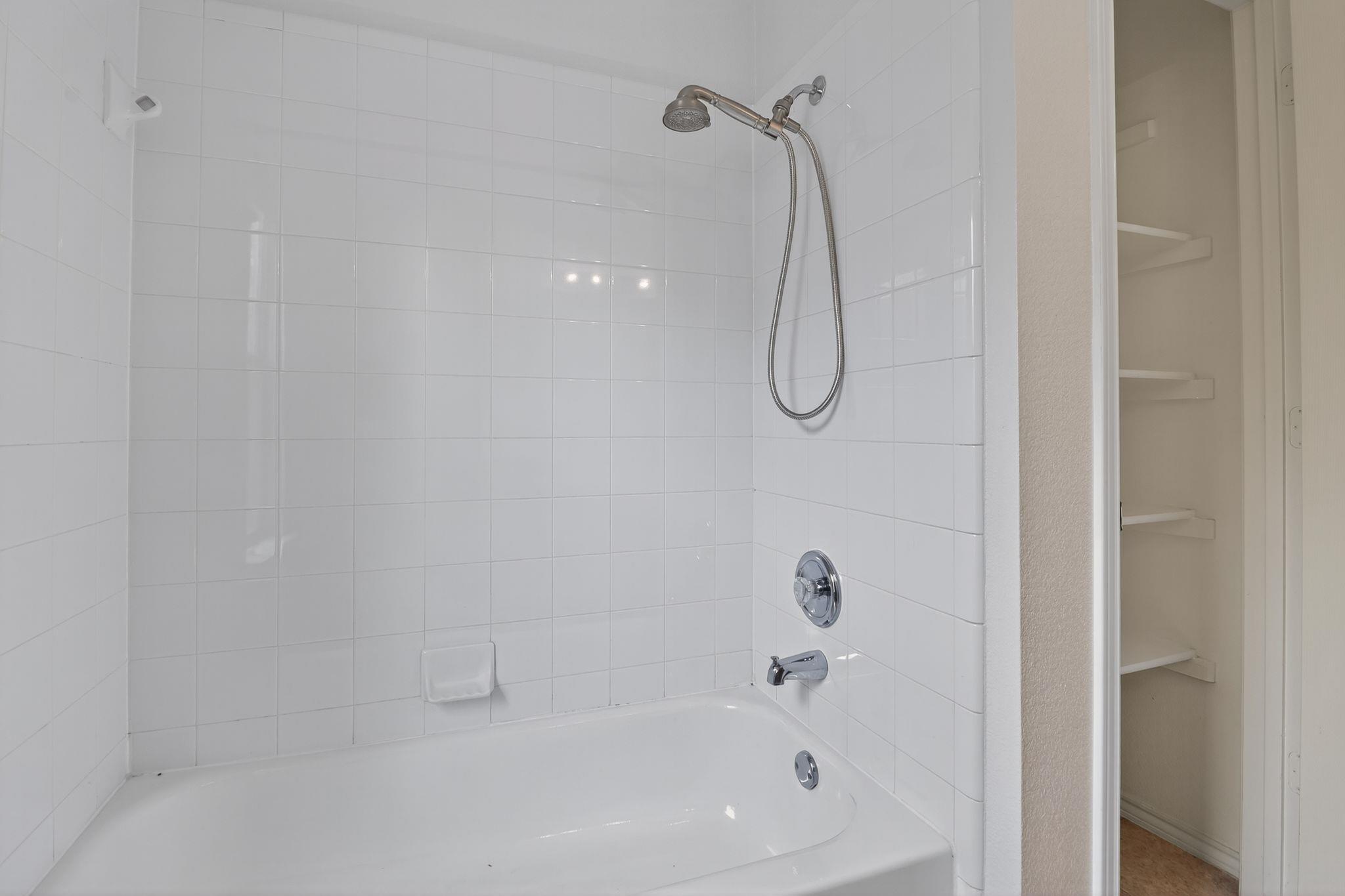 1208 Heritage Hill Cove Cv, Cedar Park, TX 78613