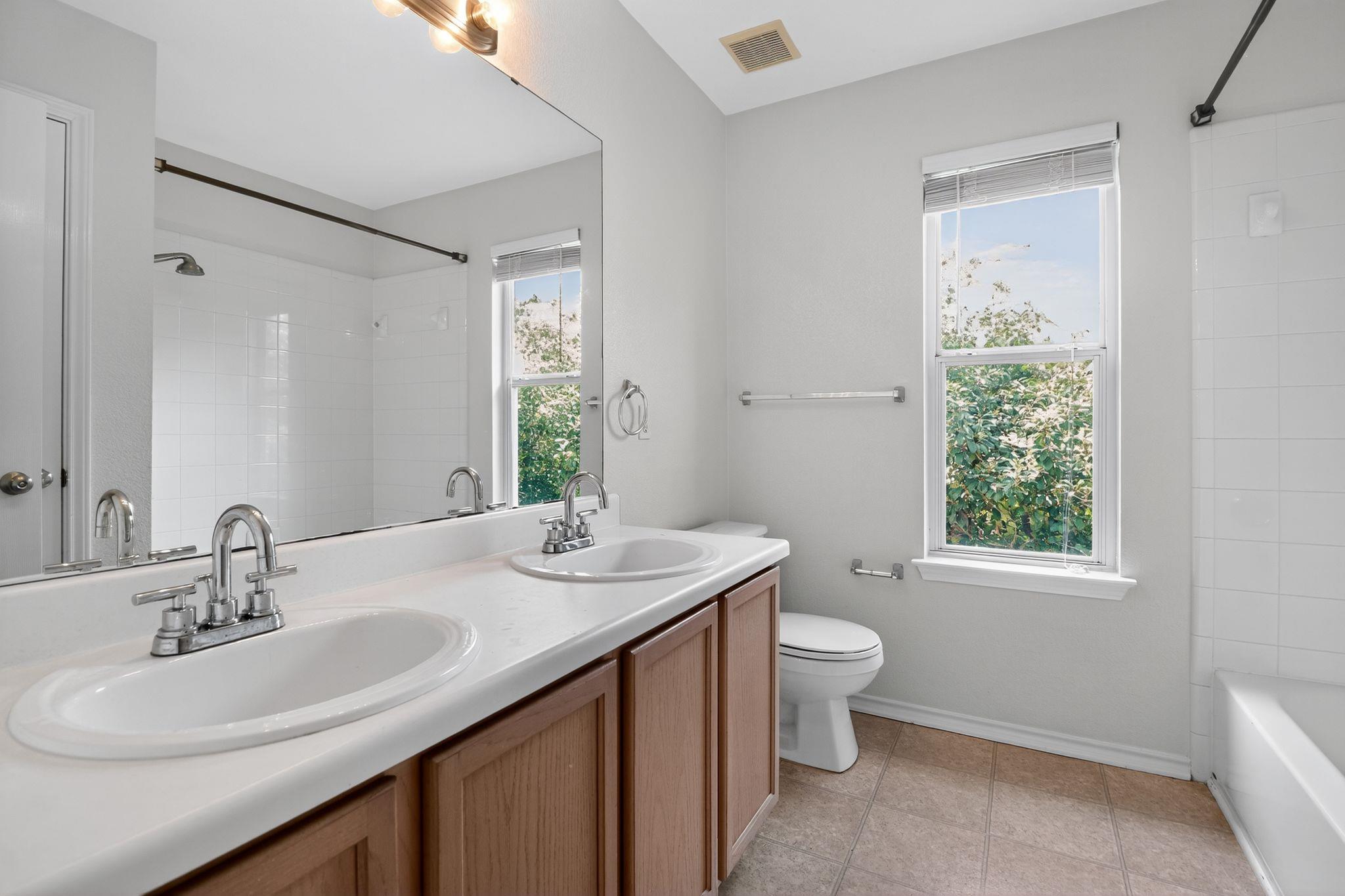 1208 Heritage Hill Cove Cv, Cedar Park, TX 78613