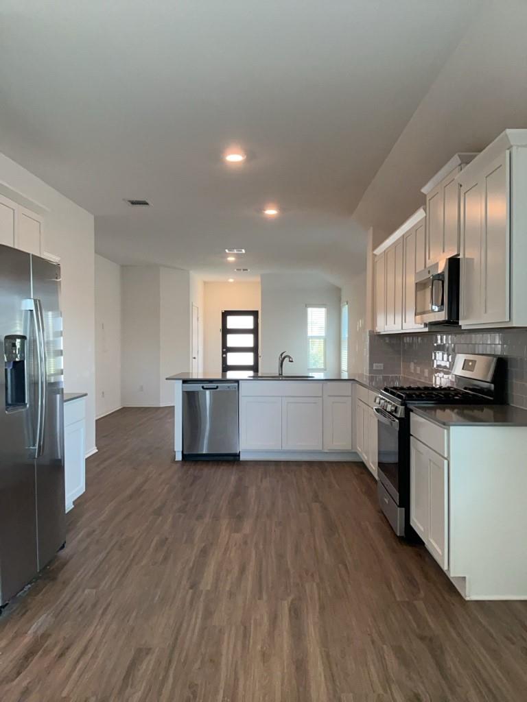 234 Milliner Loop, Hutto, TX 78634