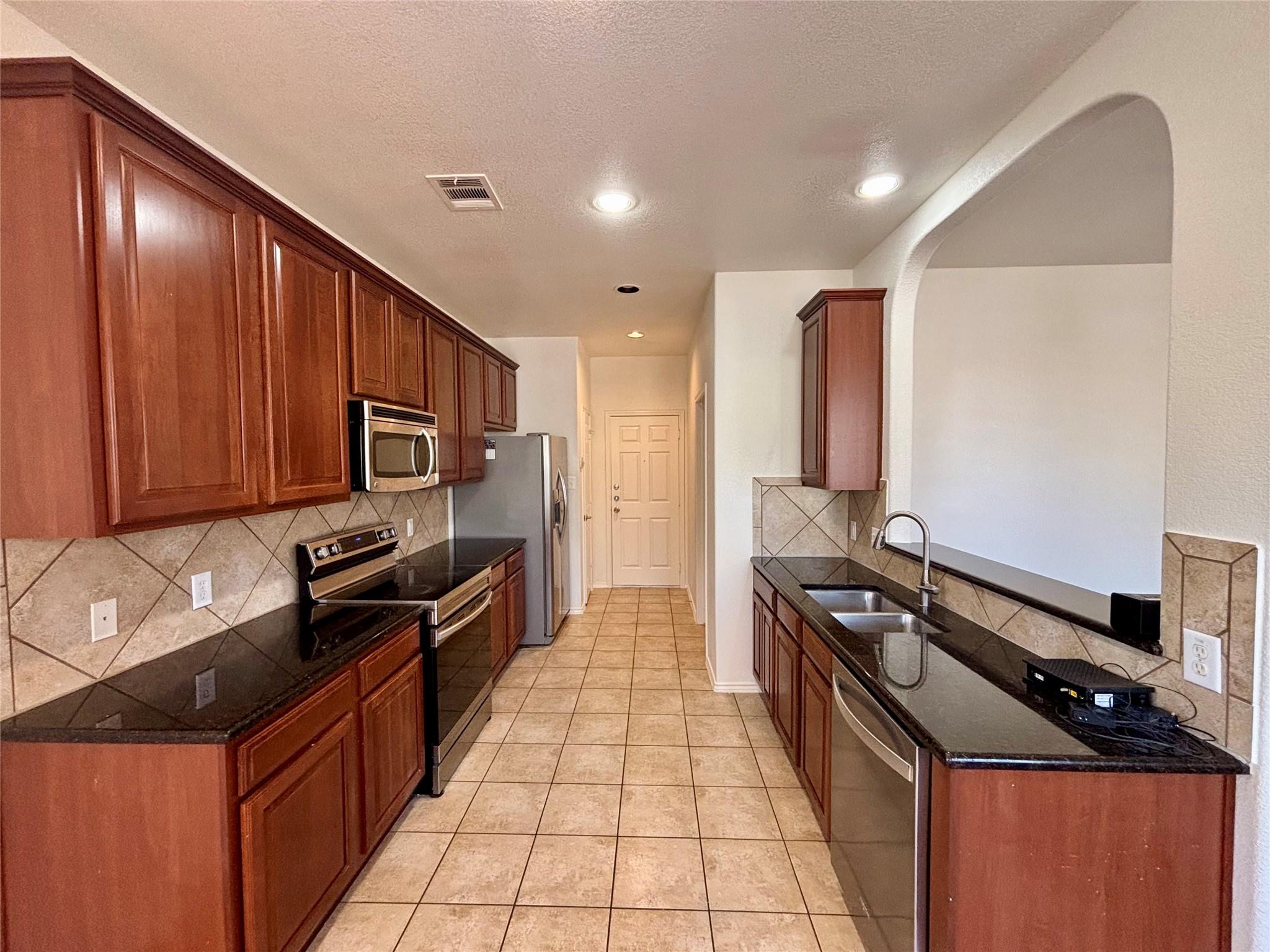 1917 Sand Creek Rd, Cedar Park, TX 78613