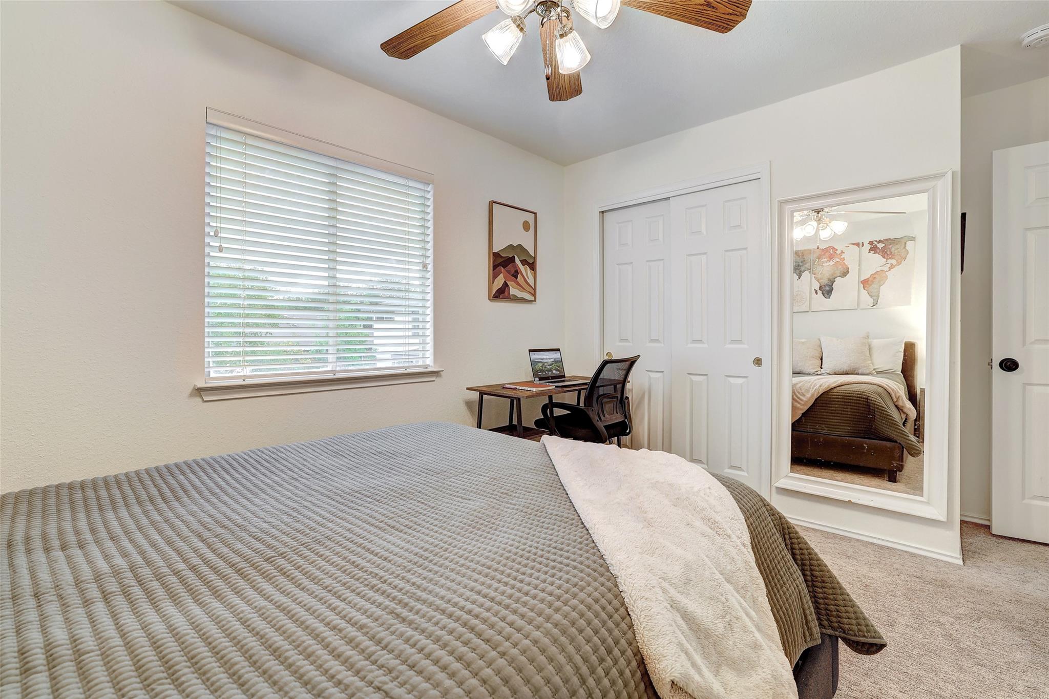 15501 Sarahs Creek Dr, Pflugerville, TX 78660