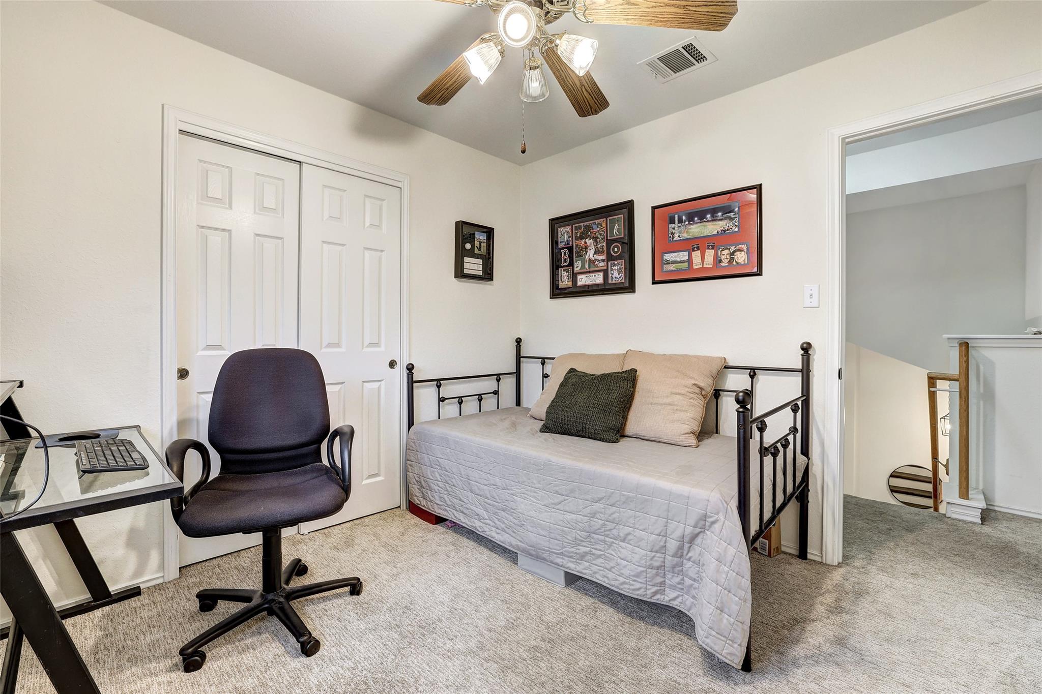 15501 Sarahs Creek Dr, Pflugerville, TX 78660