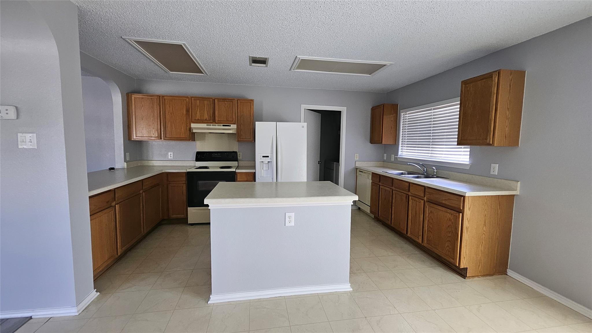 3210 Settlement Dr, Round Rock, TX 78665