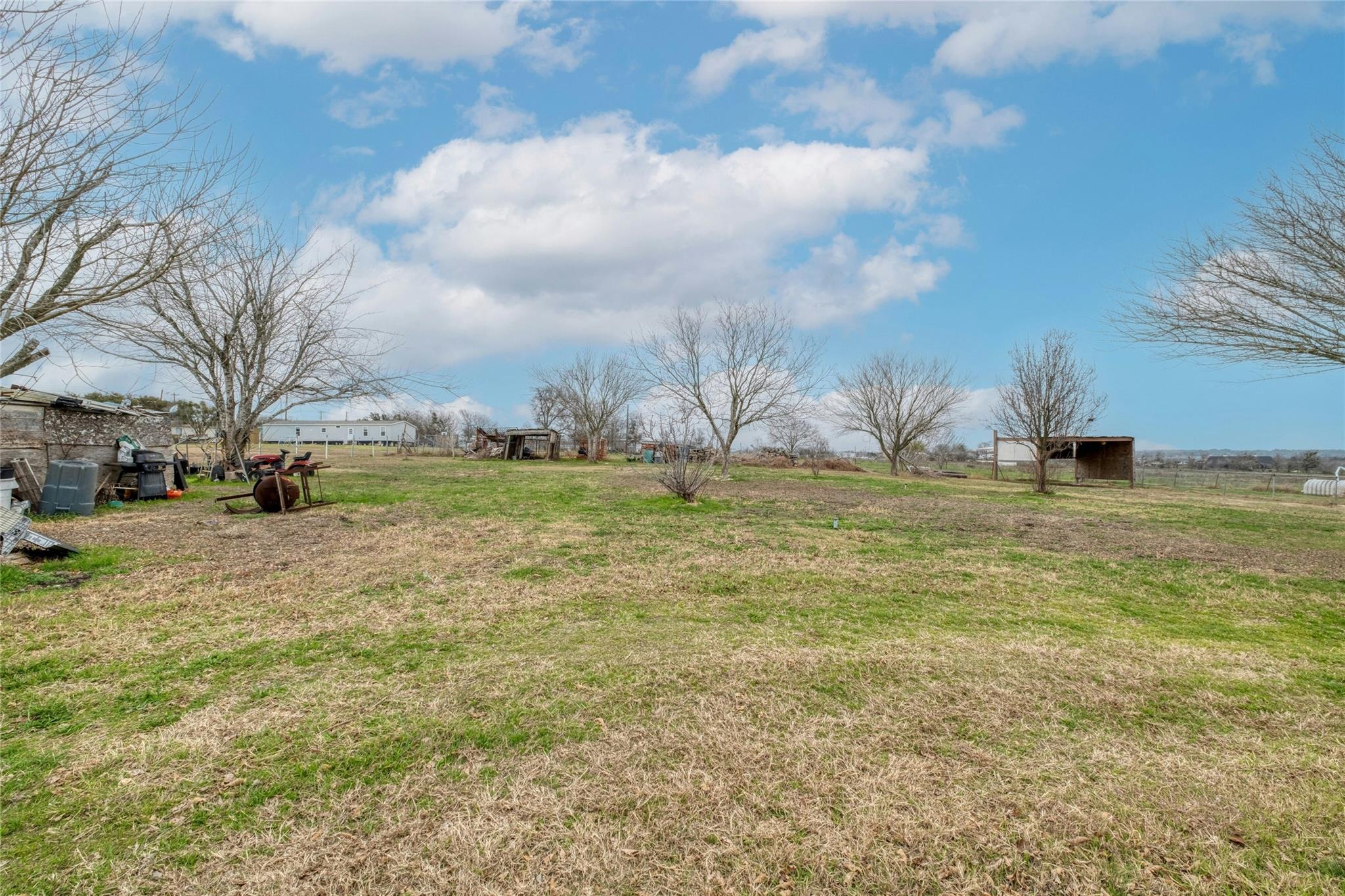 171 Rolling Meadows Ln, Kyle, TX 78640