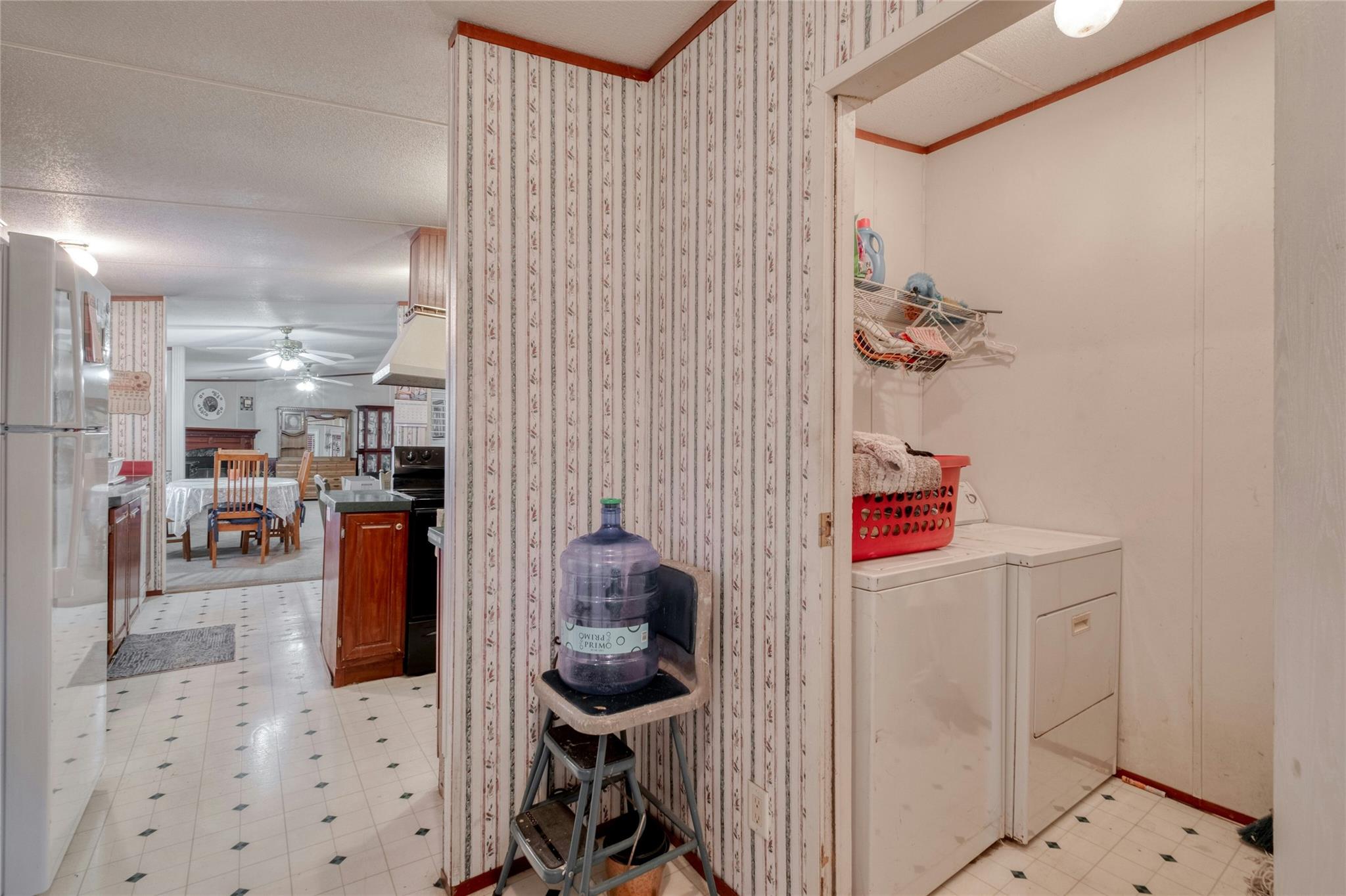 171 Rolling Meadows Ln, Kyle, TX 78640