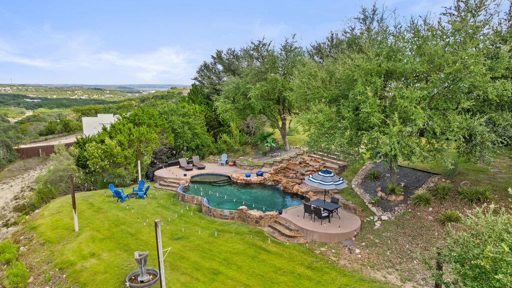 4607 R O Dr, Spicewood, TX 78669