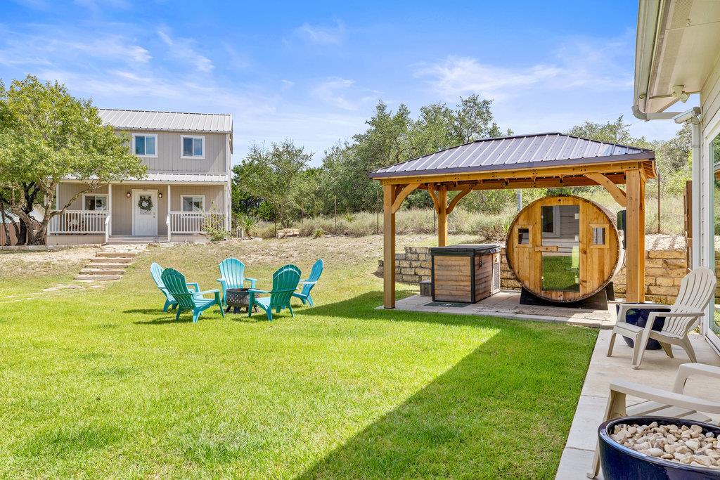 4607 R O Dr, Spicewood, TX 78669