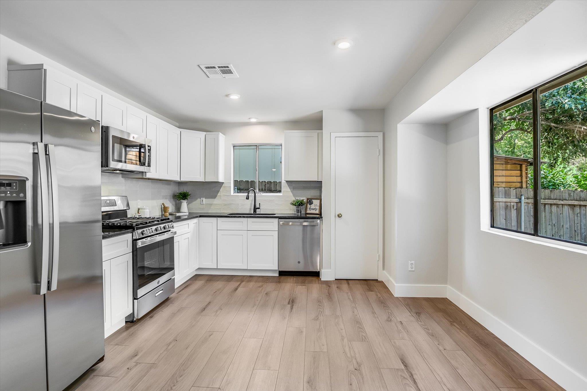 736 Wales Way, Austin, TX 78748