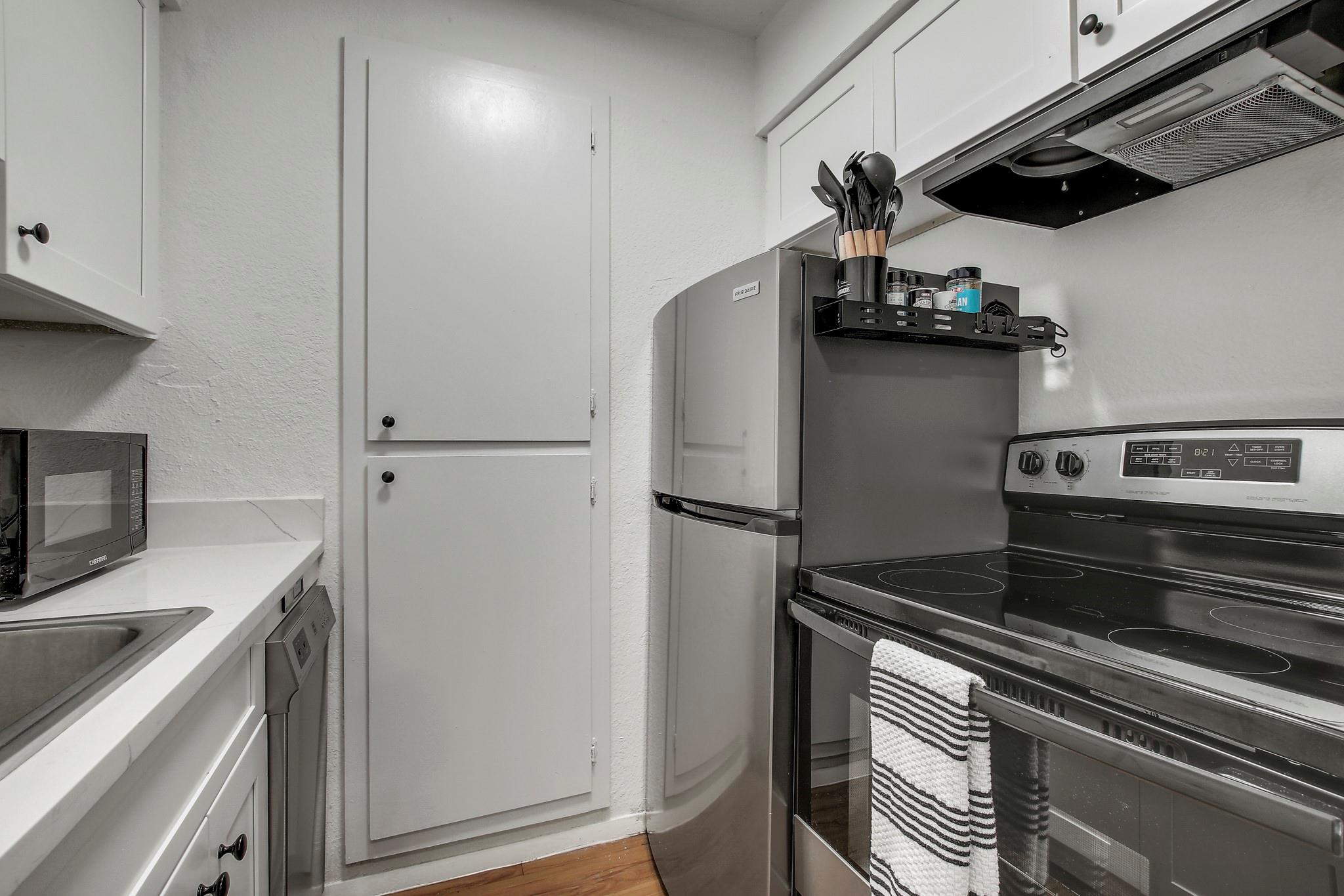 4701 Red River St # 102, Austin, TX 78751