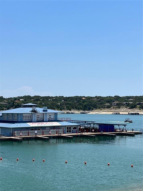 316 Lakefront Dr, Point Venture, TX 78645