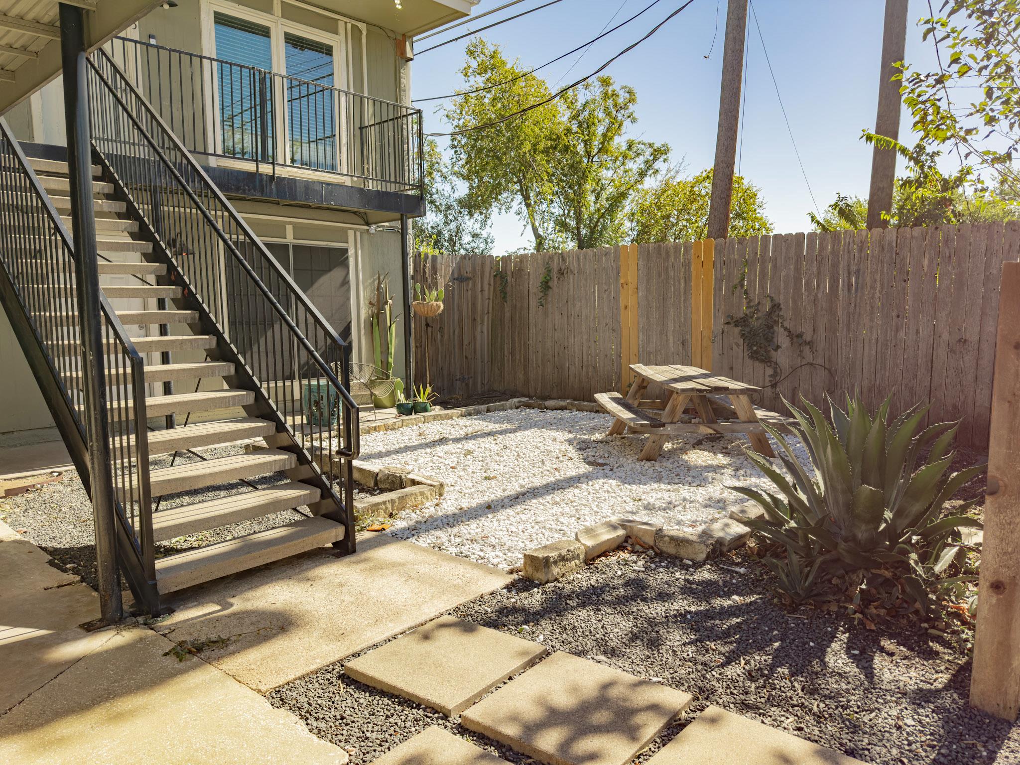 4500 Witham # 104, Austin, TX 78745