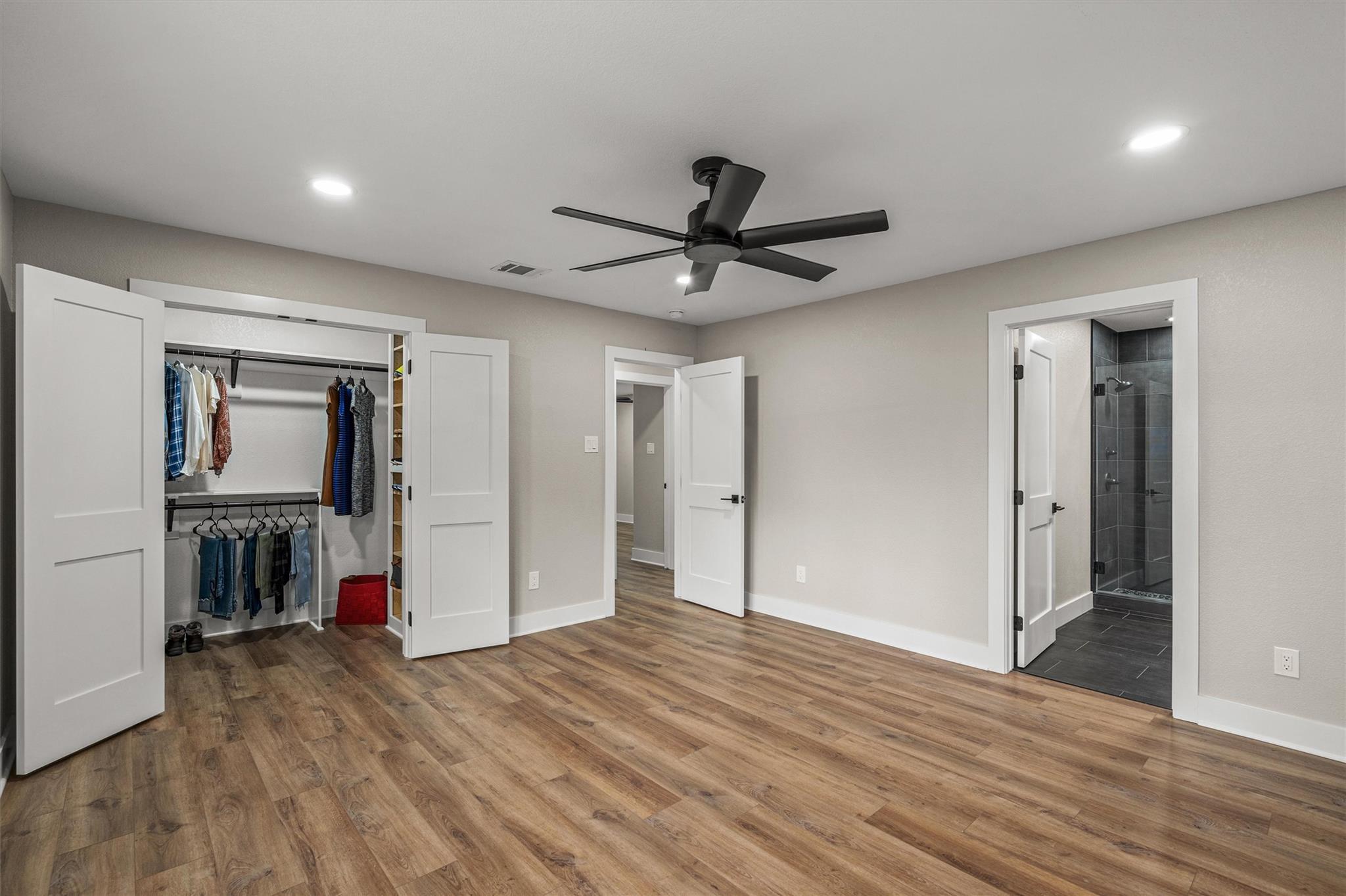 1037 Western Hills Rd, Rockdale, TX 76567