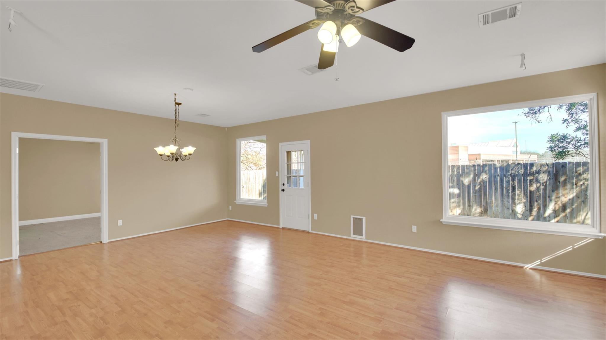 1030 Disraeli Cir, Pflugerville, TX 78660