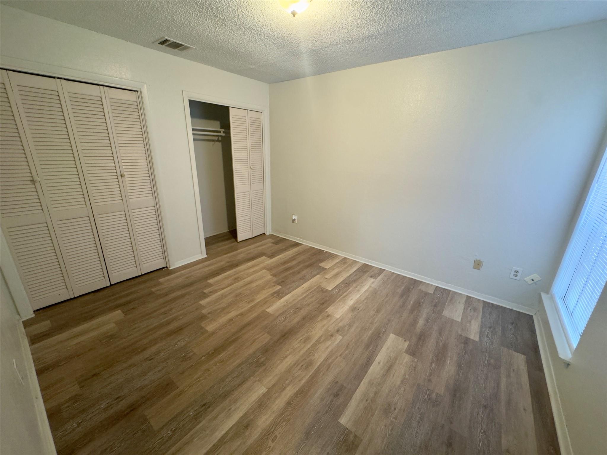 112 B Mockingbird Ln, Lockhart, TX 78644