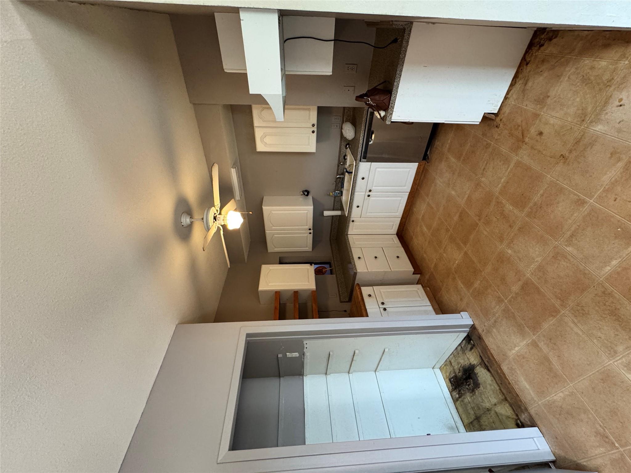 108 Oak Ridge, Dripping Springs, TX 78620