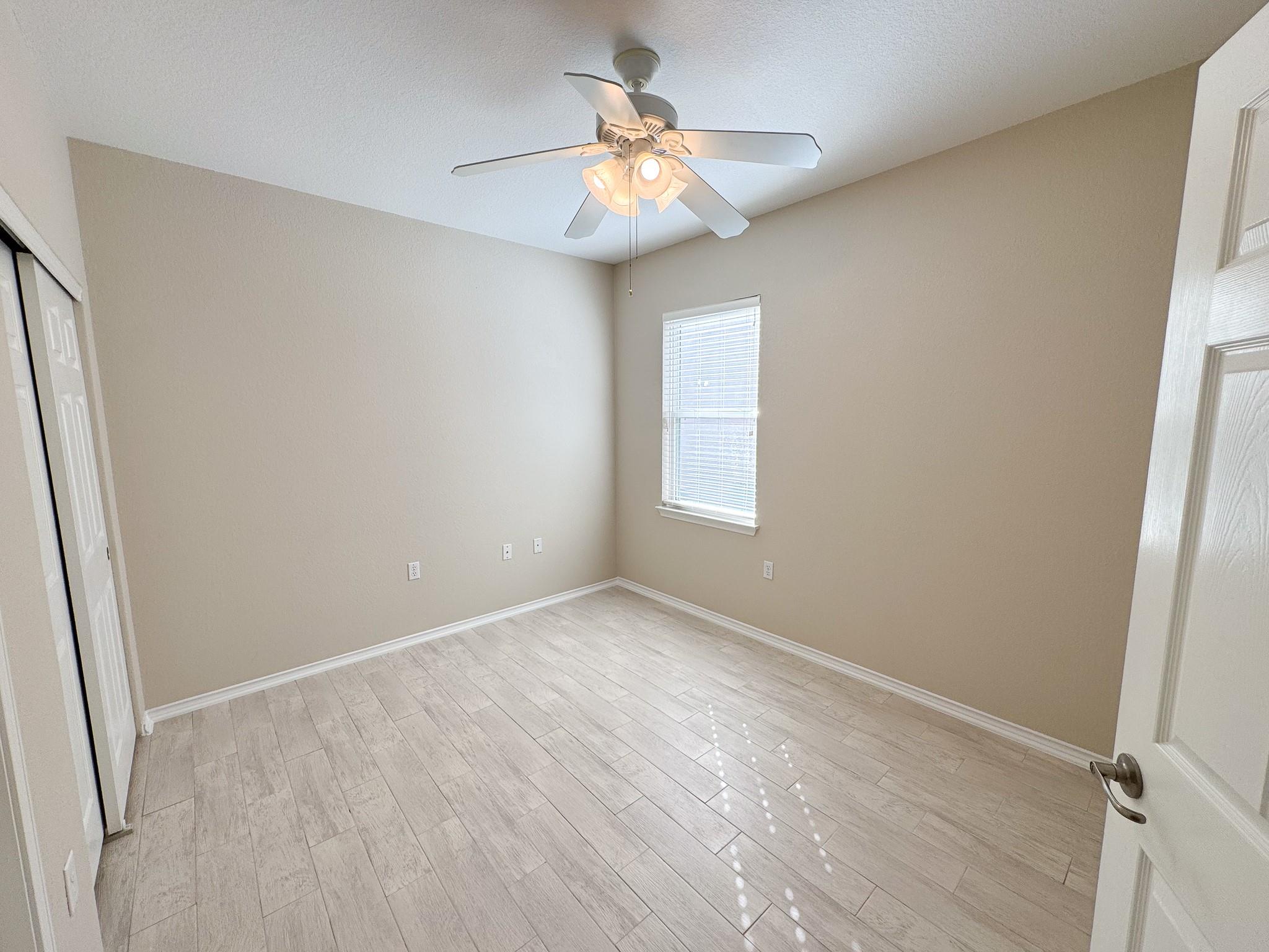 100 Sunbird Ct, Georgetown, TX 78633