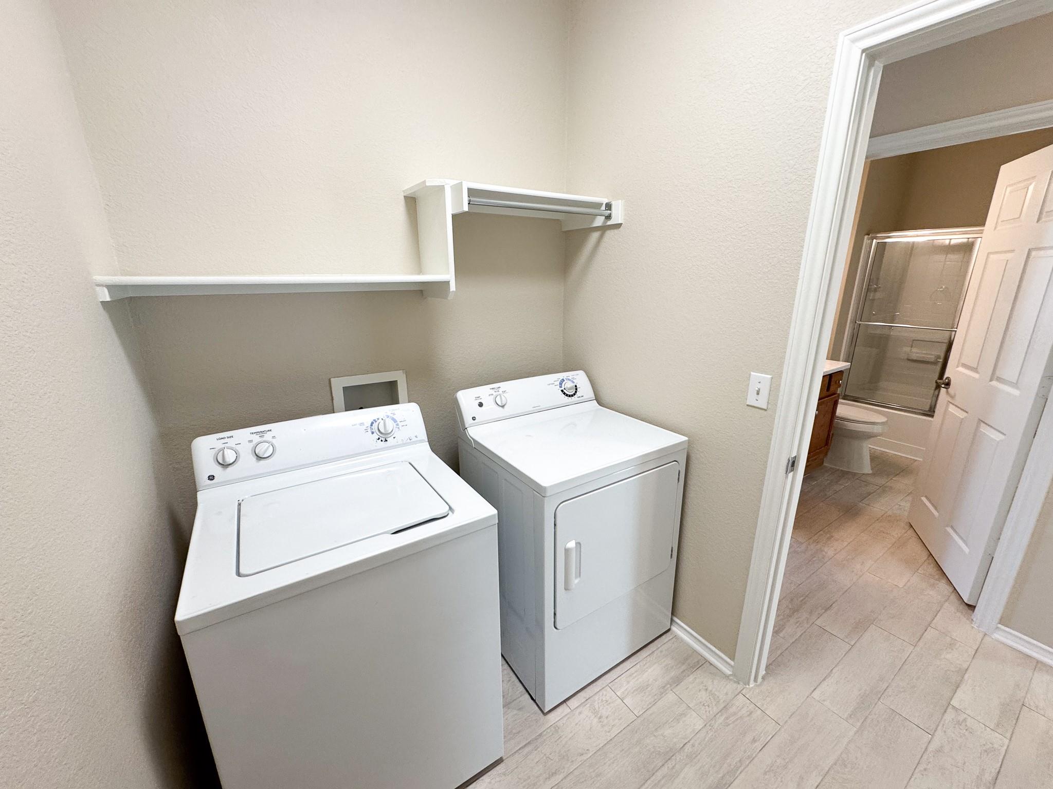 100 Sunbird Ct, Georgetown, TX 78633