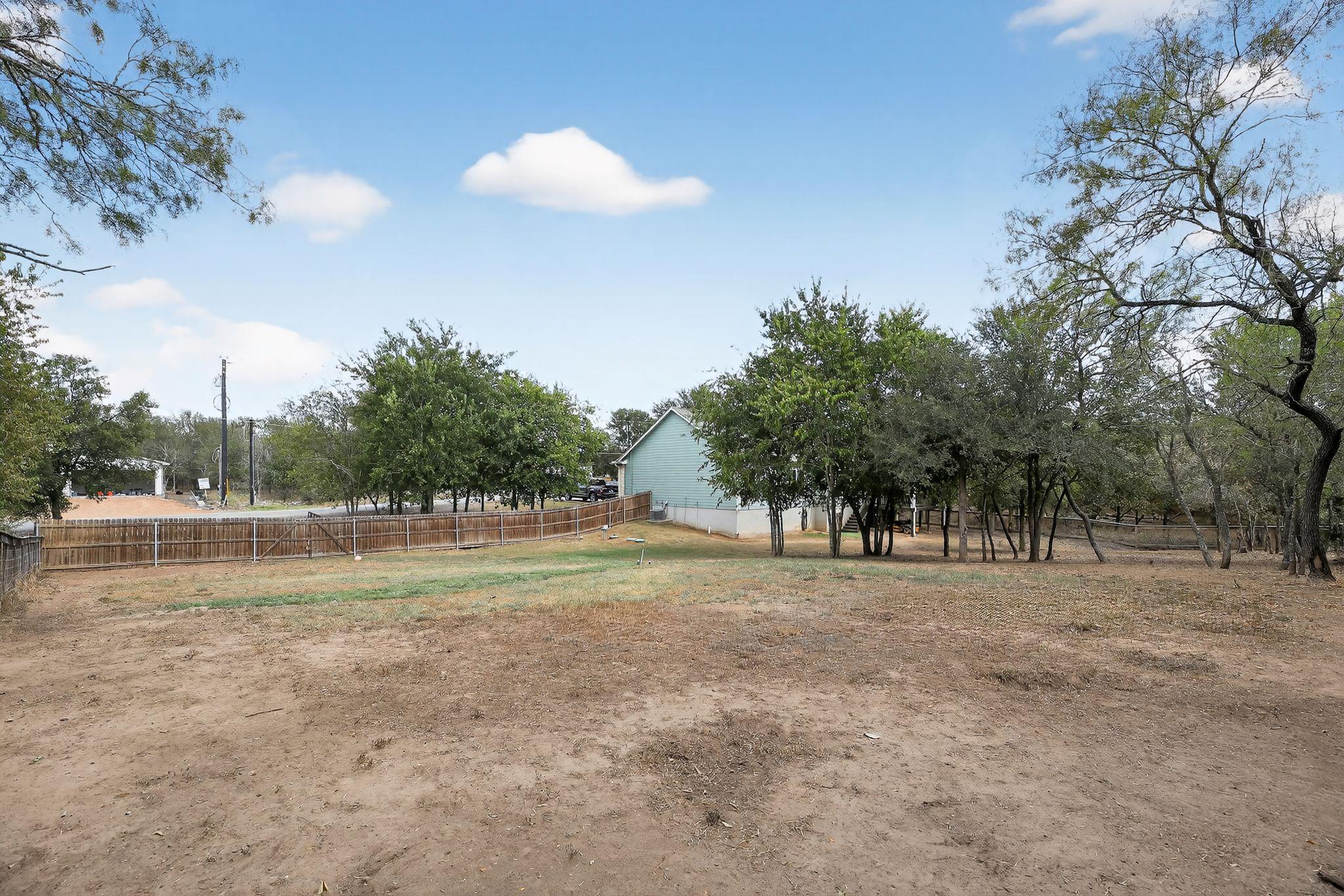 331 Nene Ln, Bastrop, TX 78602