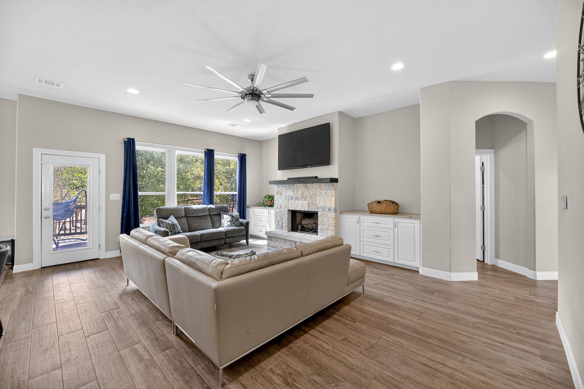 331 Nene Ln, Bastrop, TX 78602