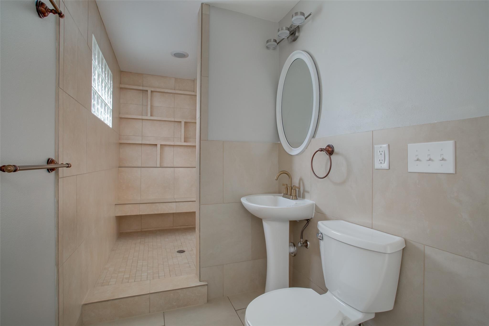 4500 Avenue H # B, Austin, TX 78751