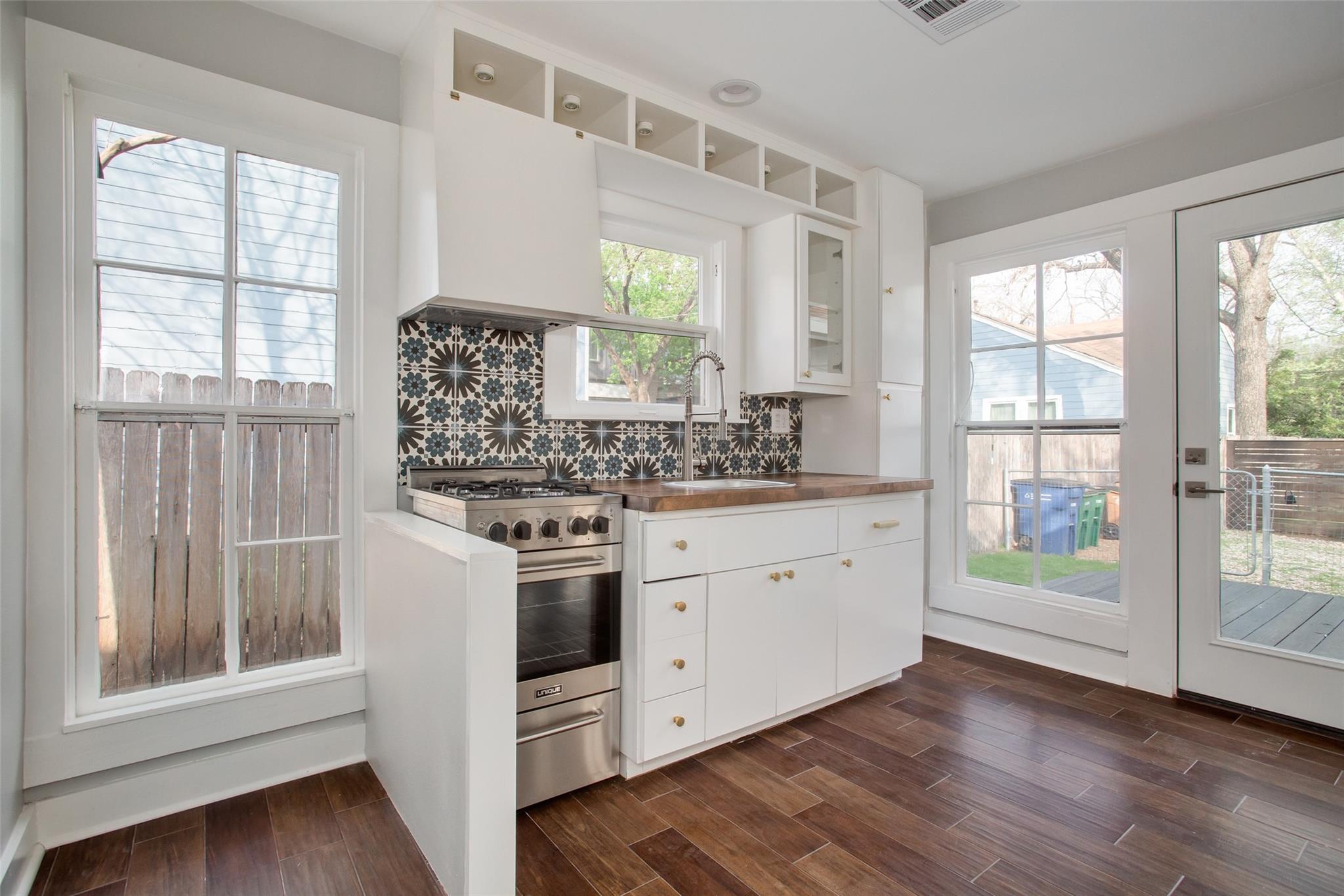 4500 Avenue H # B, Austin, TX 78751