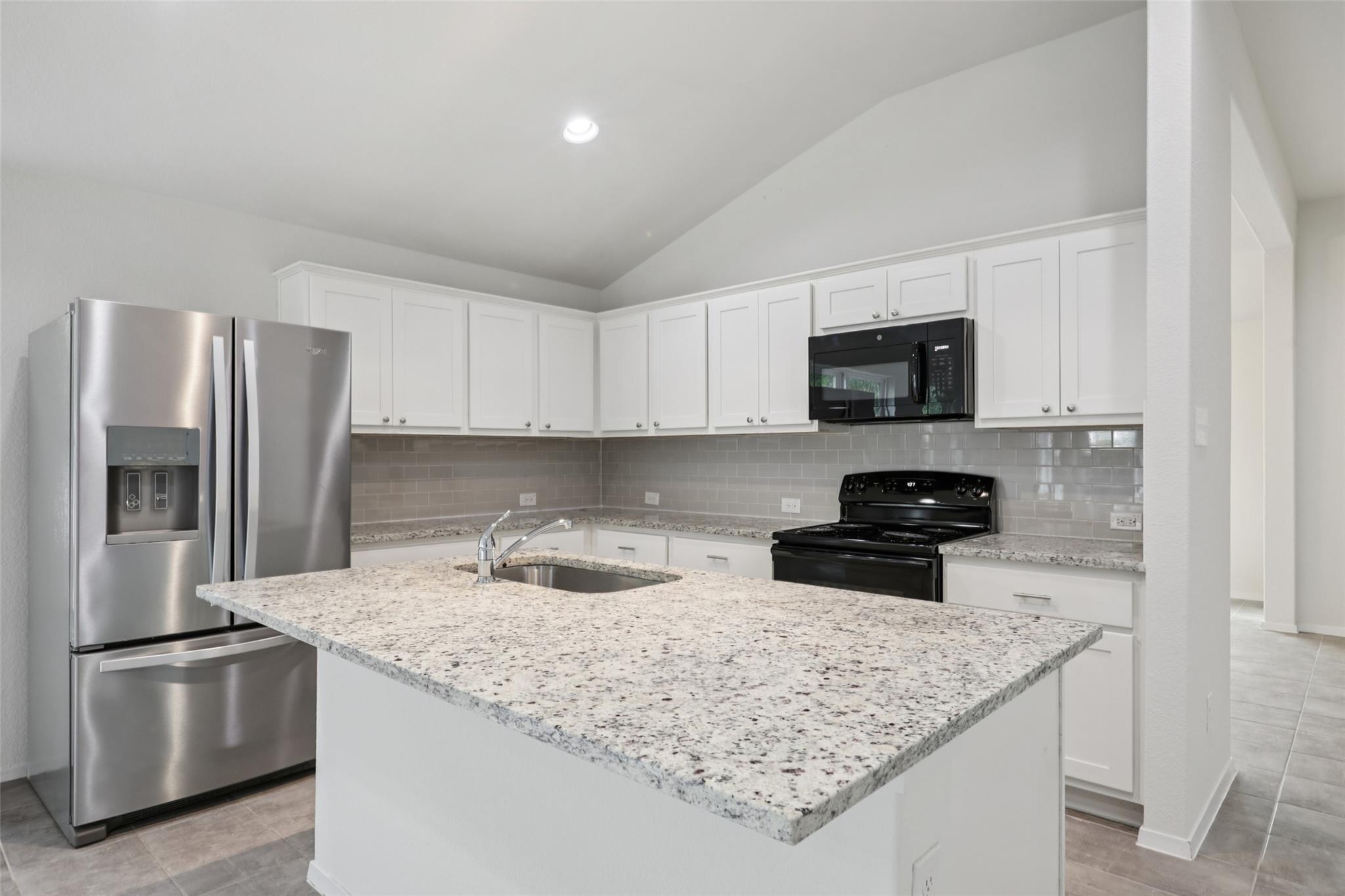 3603 Roosevelt Cv, Lago Vista, TX 78645