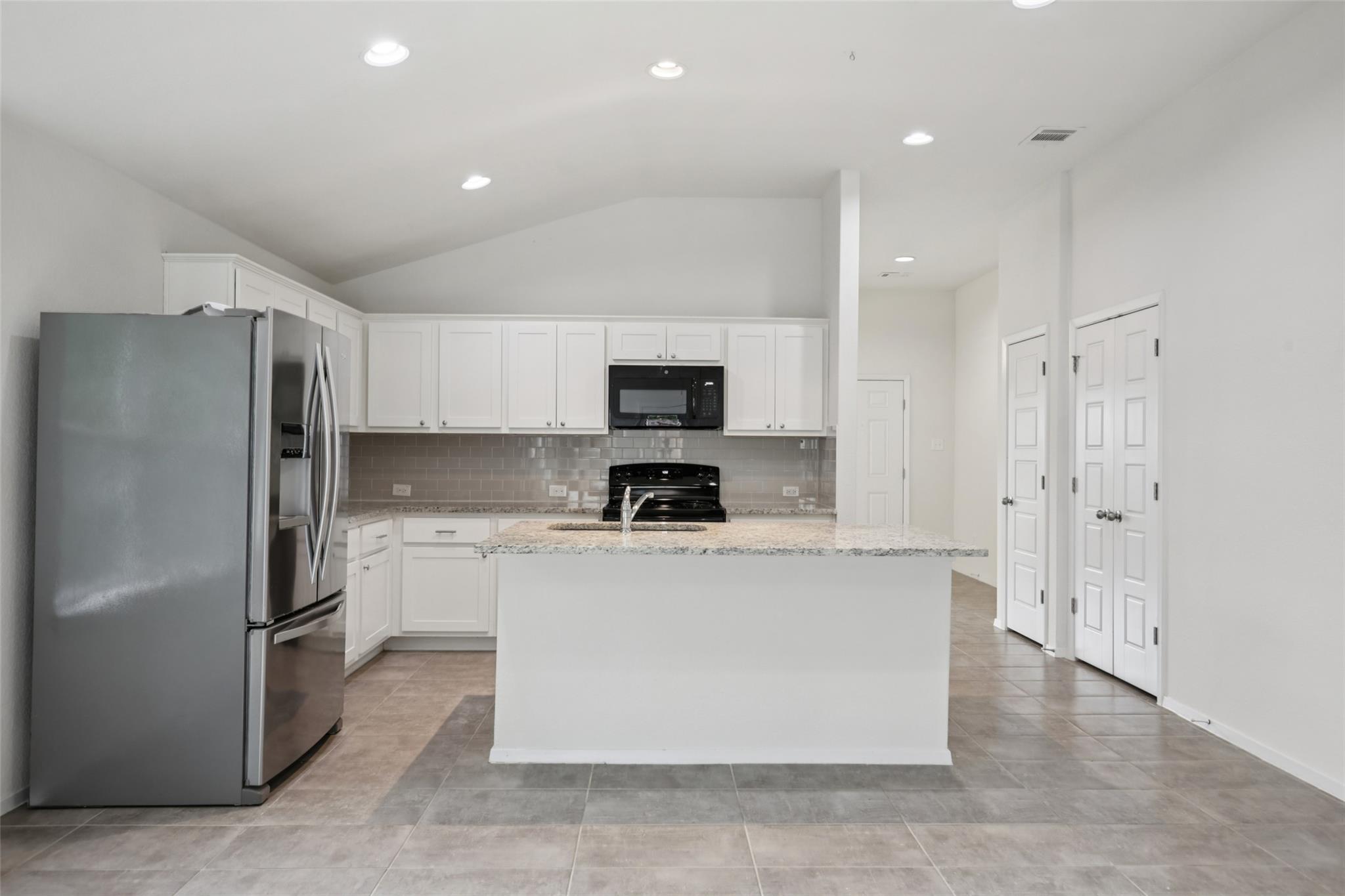 3603 Roosevelt Cv, Lago Vista, TX 78645