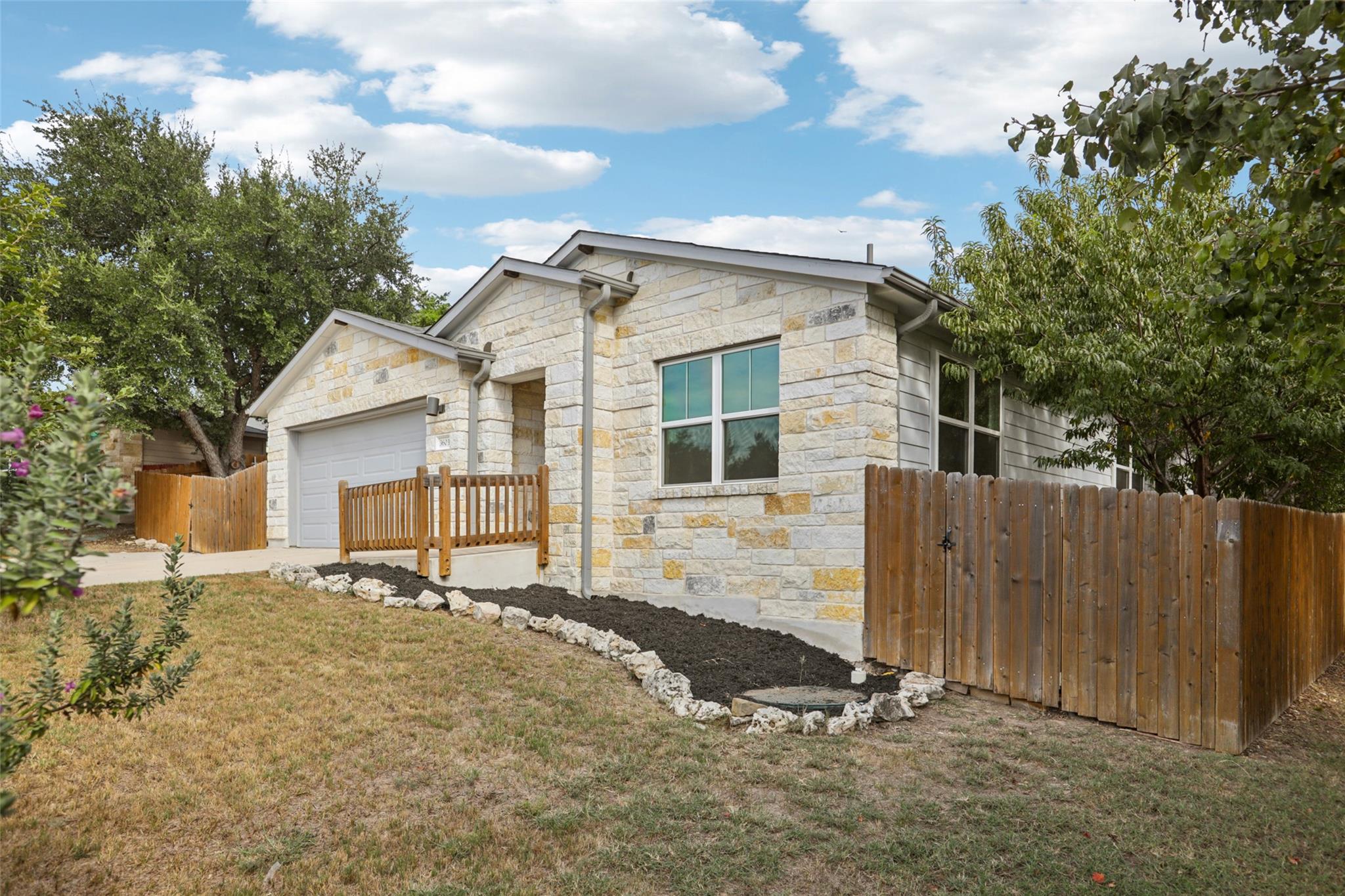 3603 Roosevelt Cv, Lago Vista, TX 78645