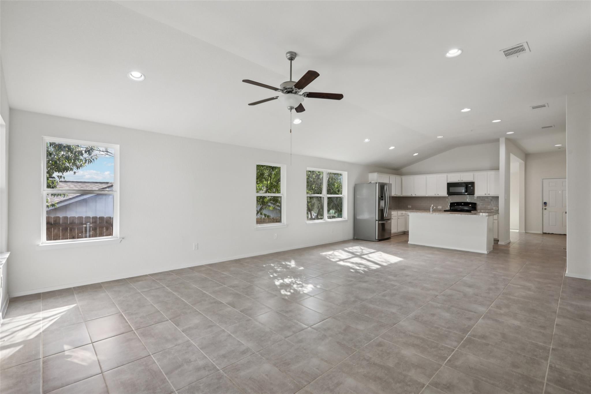 3603 Roosevelt Cv, Lago Vista, TX 78645