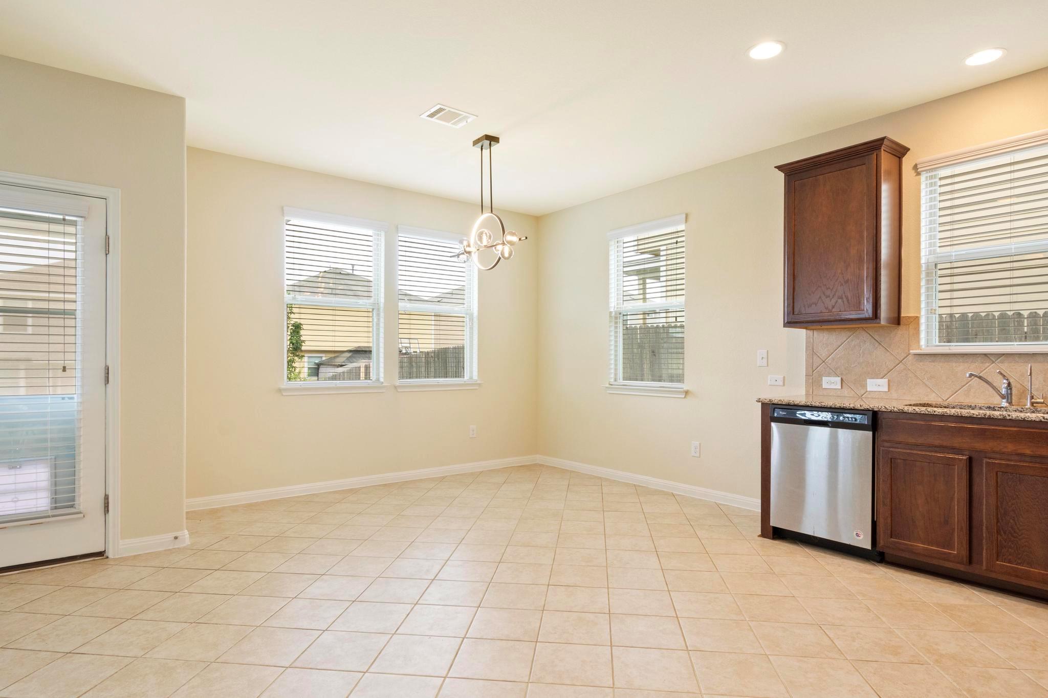 229 Pearl Way, Buda, TX 78610