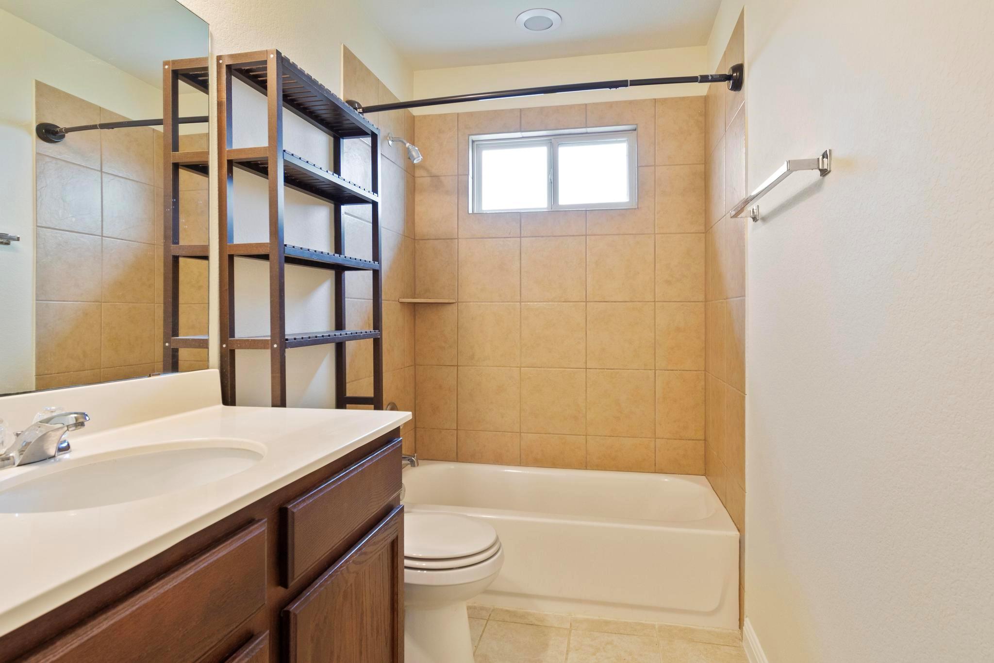 229 Pearl Way, Buda, TX 78610