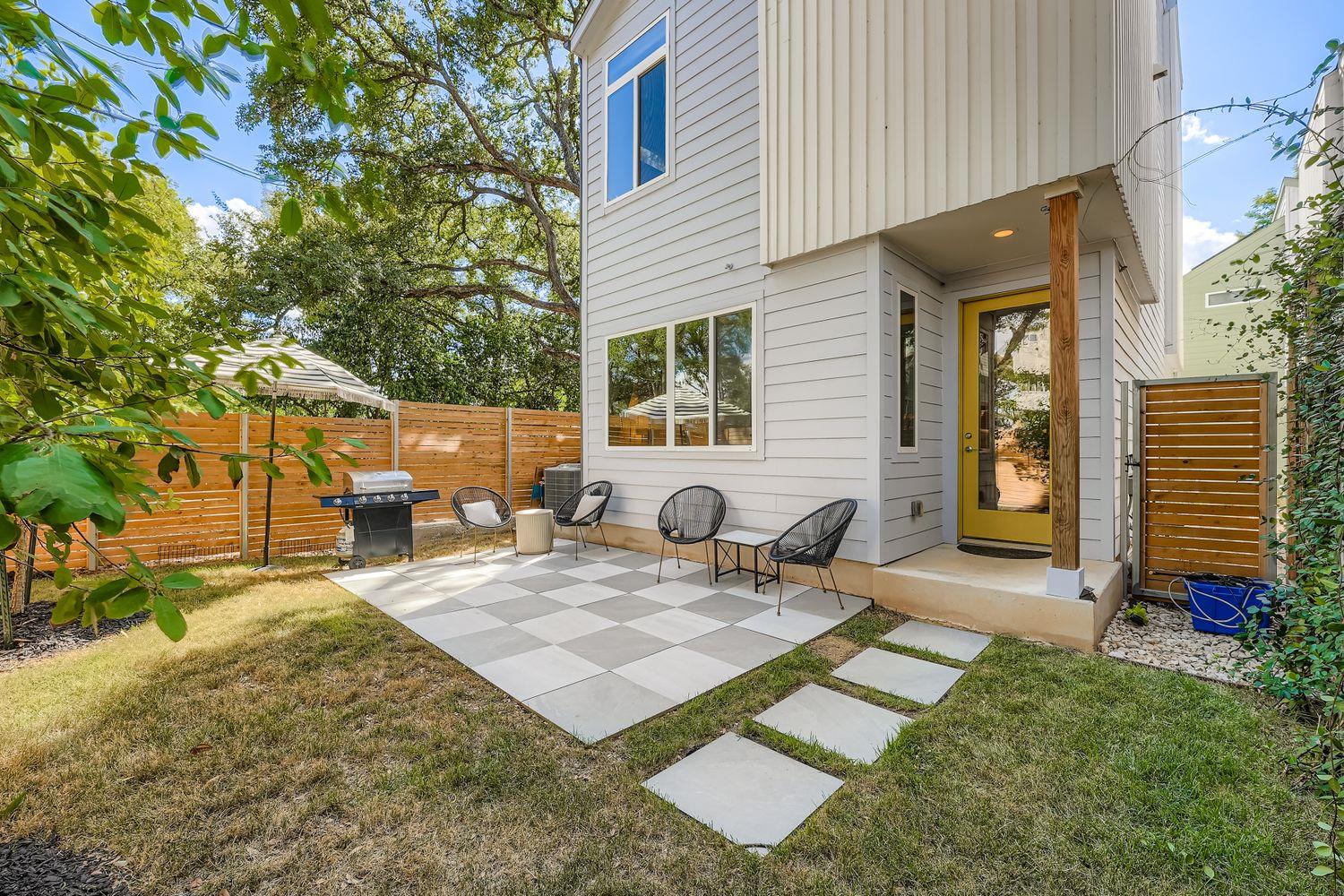 814 N Bluff Dr # 71, Austin, TX 78745