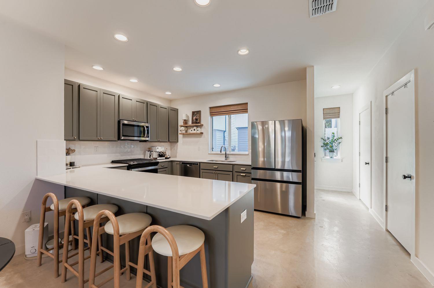 814 N Bluff Dr # 71, Austin, TX 78745