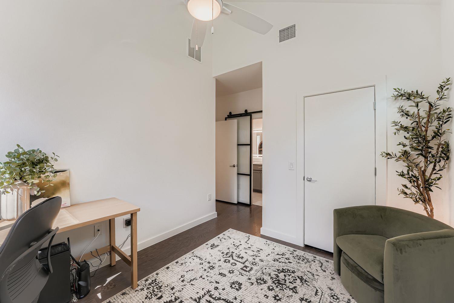 814 N Bluff Dr # 71, Austin, TX 78745