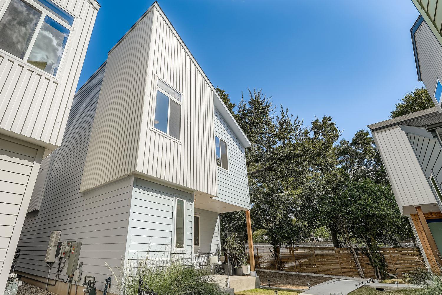 814 N Bluff Dr # 71, Austin, TX 78745