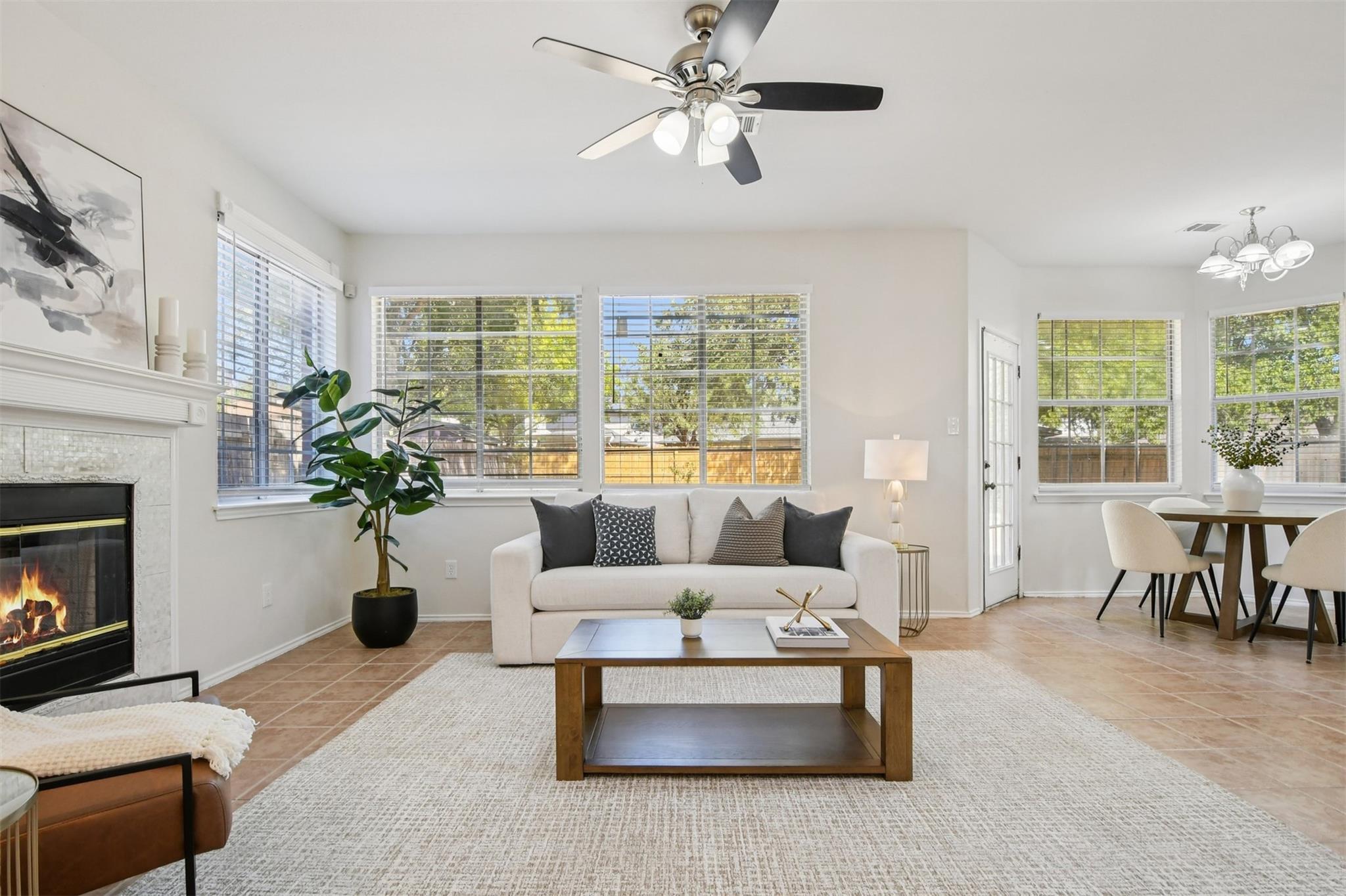 1110 Blue Fox Dr, Austin, TX 78753