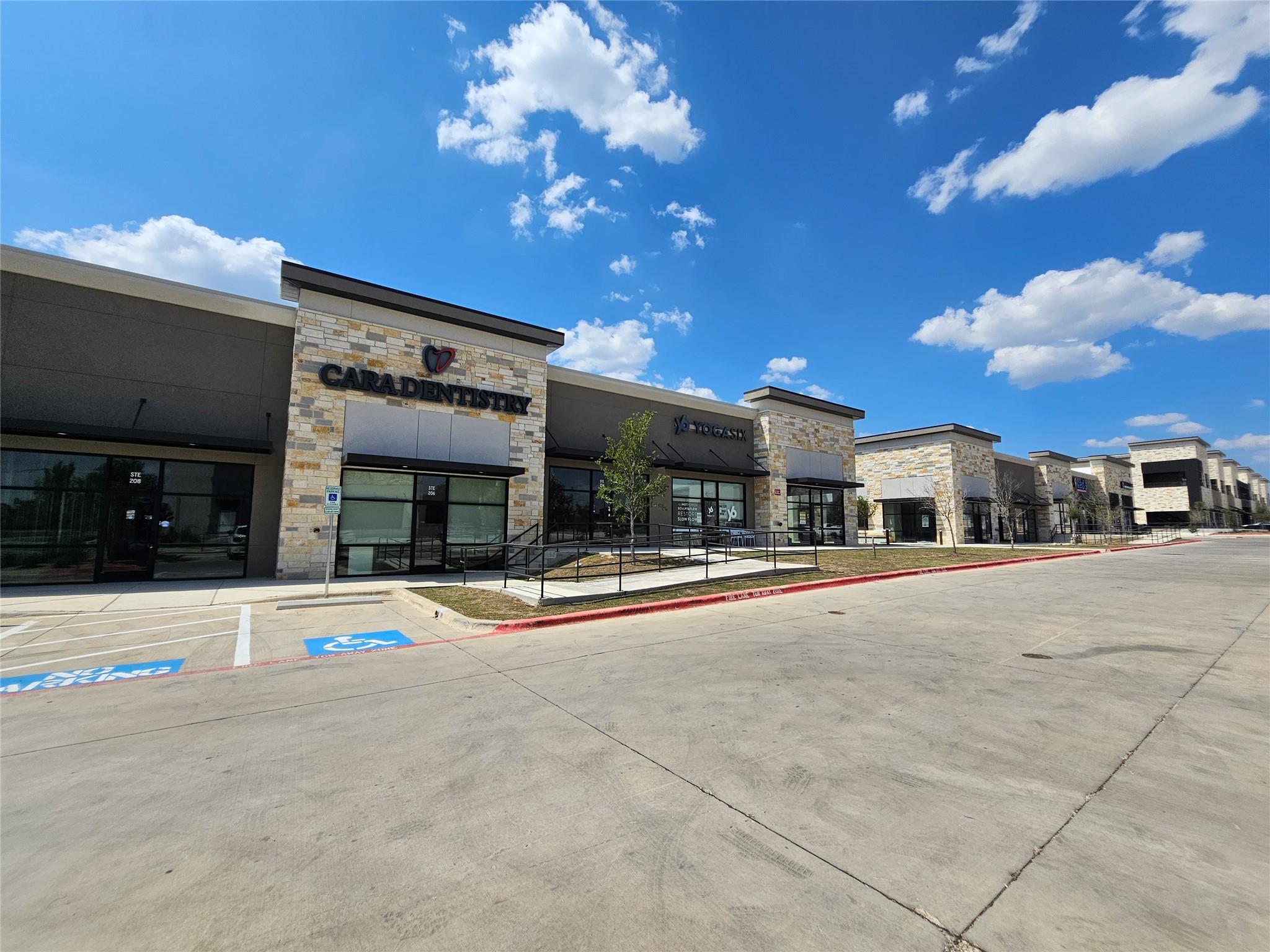 15201 W Ronald W Reagan Blvd # 208, Leander, TX 78641